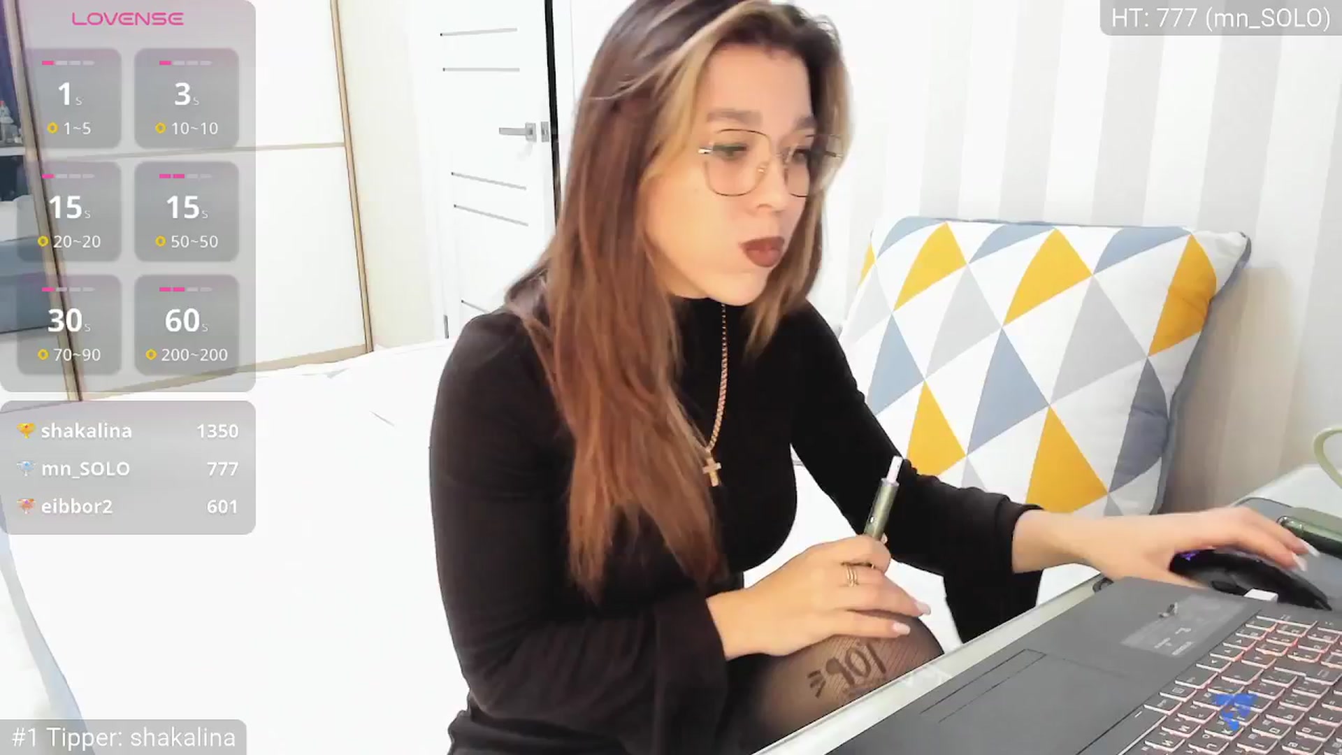 Gallery image thumbnail from Yoursoul_Mila's myfreecams stream on, 10/08/2025, 14:44 image 5 of 20