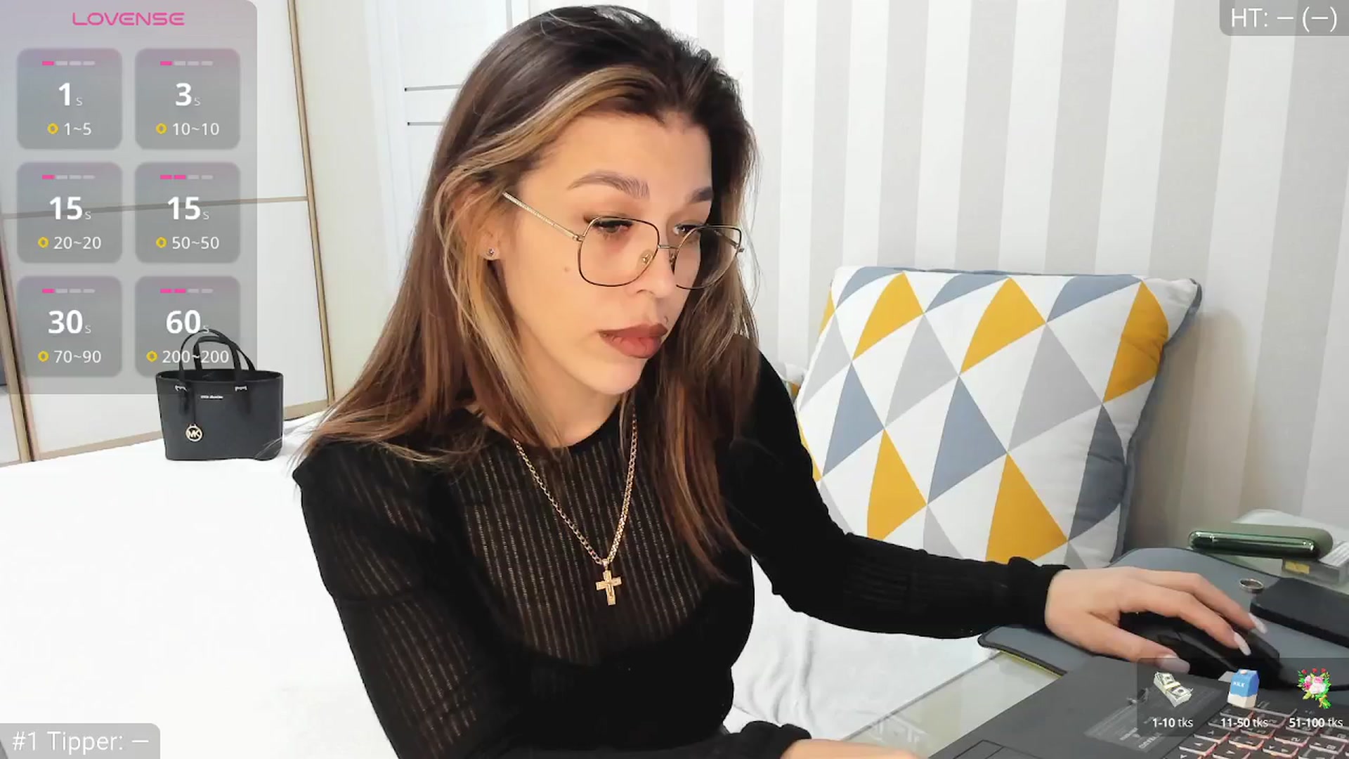 Gallery image thumbnail from Yoursoul_Mila's myfreecams stream on, 10/10/2025, 12:57 image 1 of 20