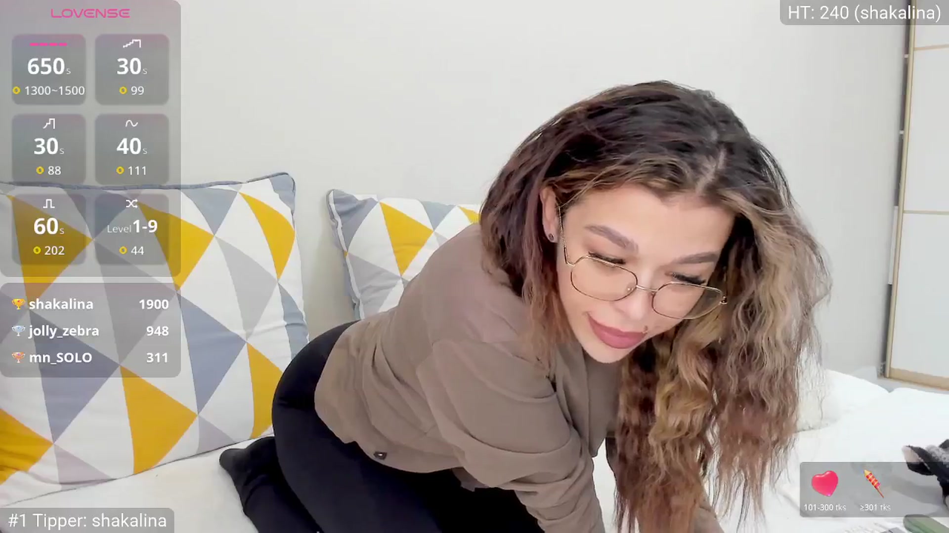 Gallery image thumbnail from Yoursoul_Mila's myfreecams stream on, 10/18/2025, 14:48 image 12 of 20