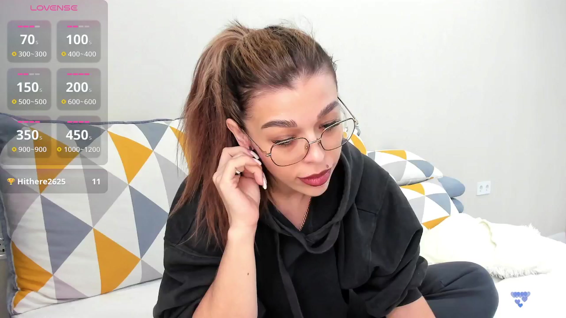 Gallery image thumbnail from Yoursoul_Mila's myfreecams stream on, 10/19/2025, 12:12 image 16 of 20