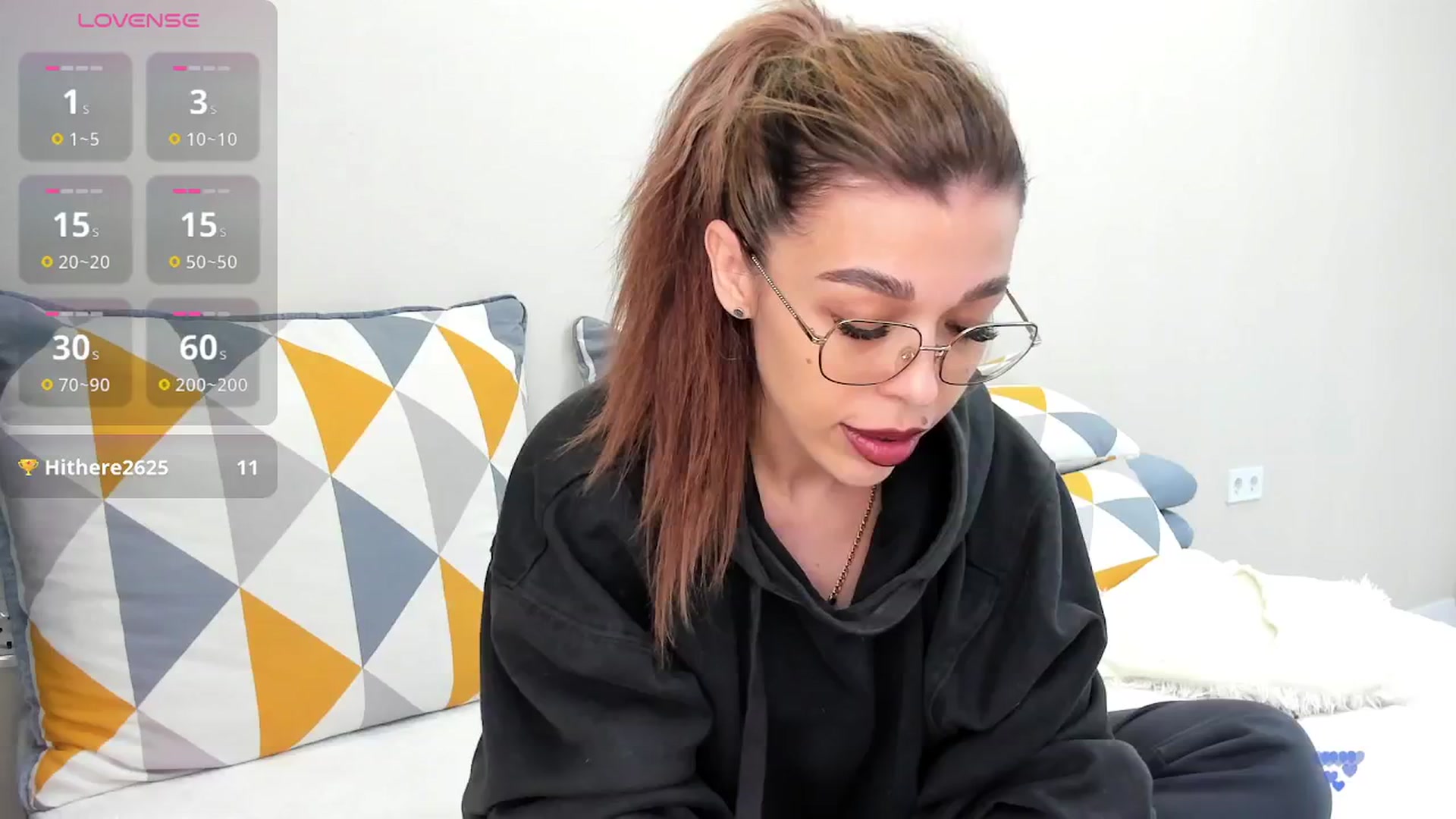 Gallery image thumbnail from Yoursoul_Mila's myfreecams stream on, 10/19/2025, 12:12 image 13 of 20