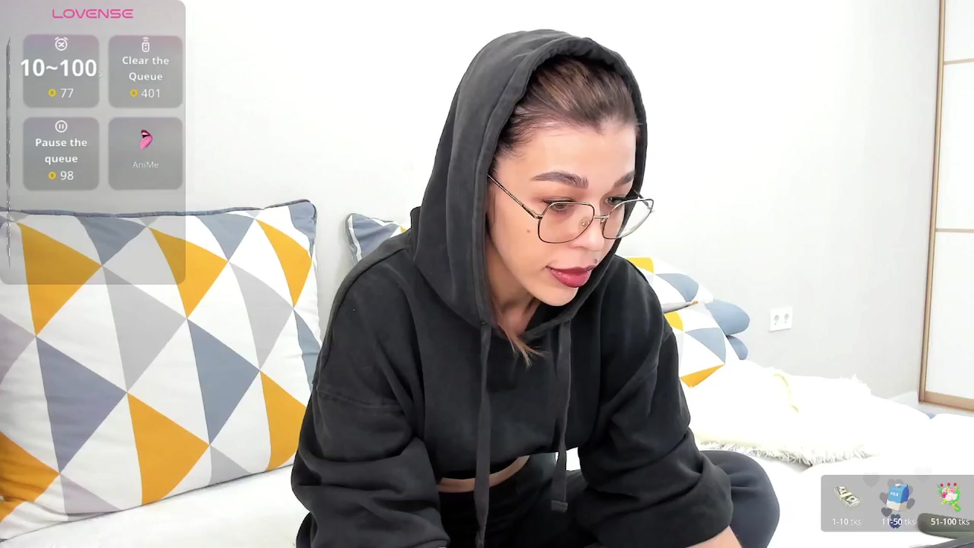 Gallery image thumbnail from Yoursoul_Mila's myfreecams stream on, 10/19/2025, 12:12 image 5 of 20