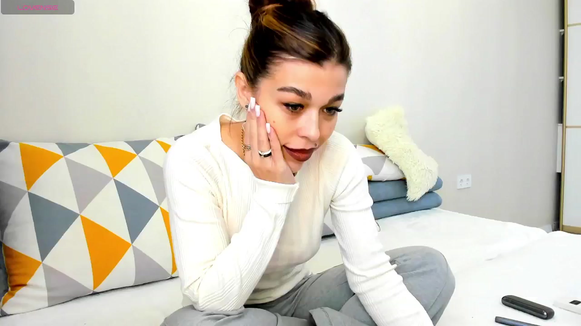Gallery image thumbnail from Yoursoul_Mila's myfreecams stream on, 10/22/2025, 11:21 image 14 of 20