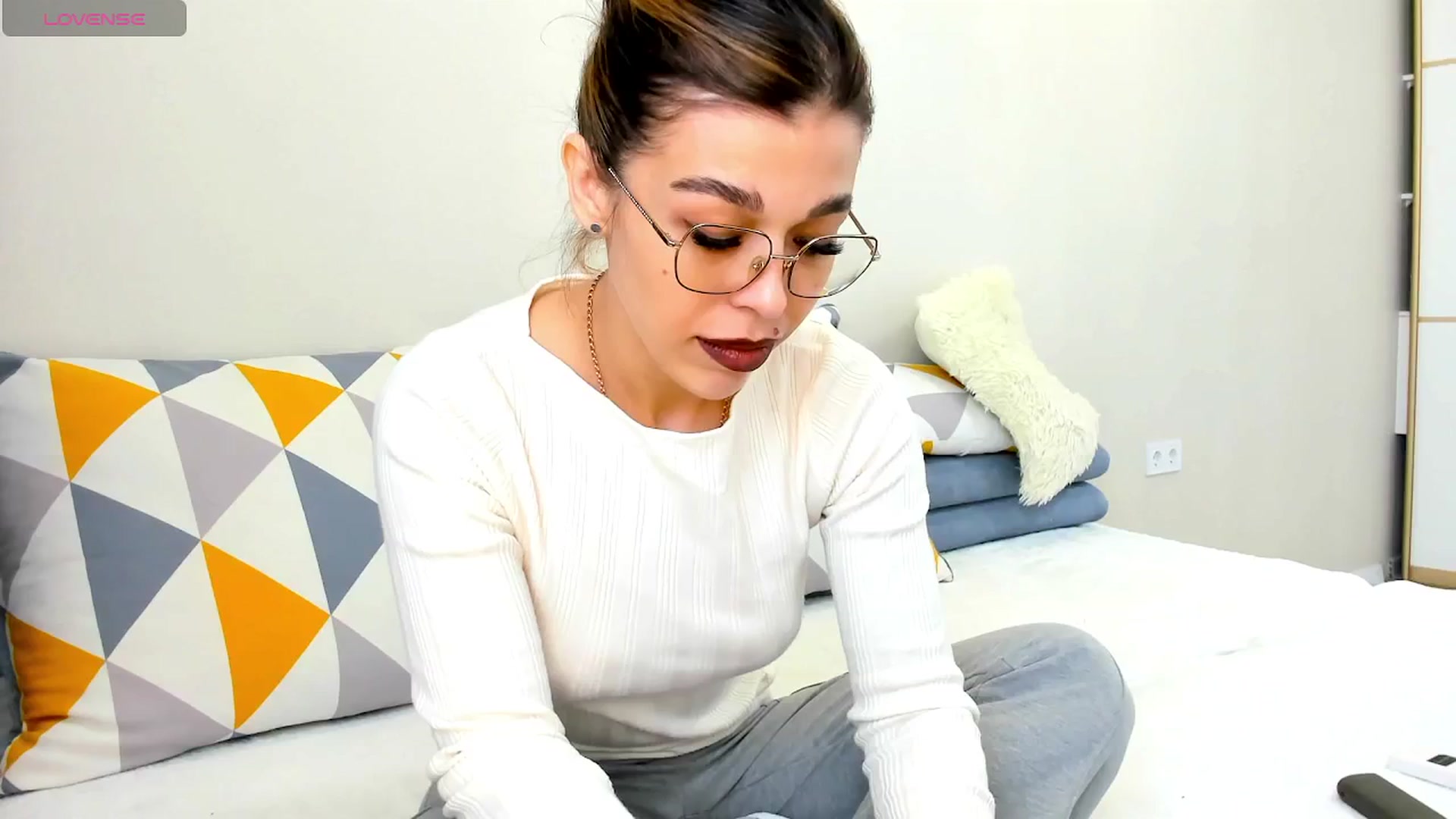 Gallery image thumbnail from Yoursoul_Mila's myfreecams stream on, 10/22/2025, 11:21 image 2 of 20