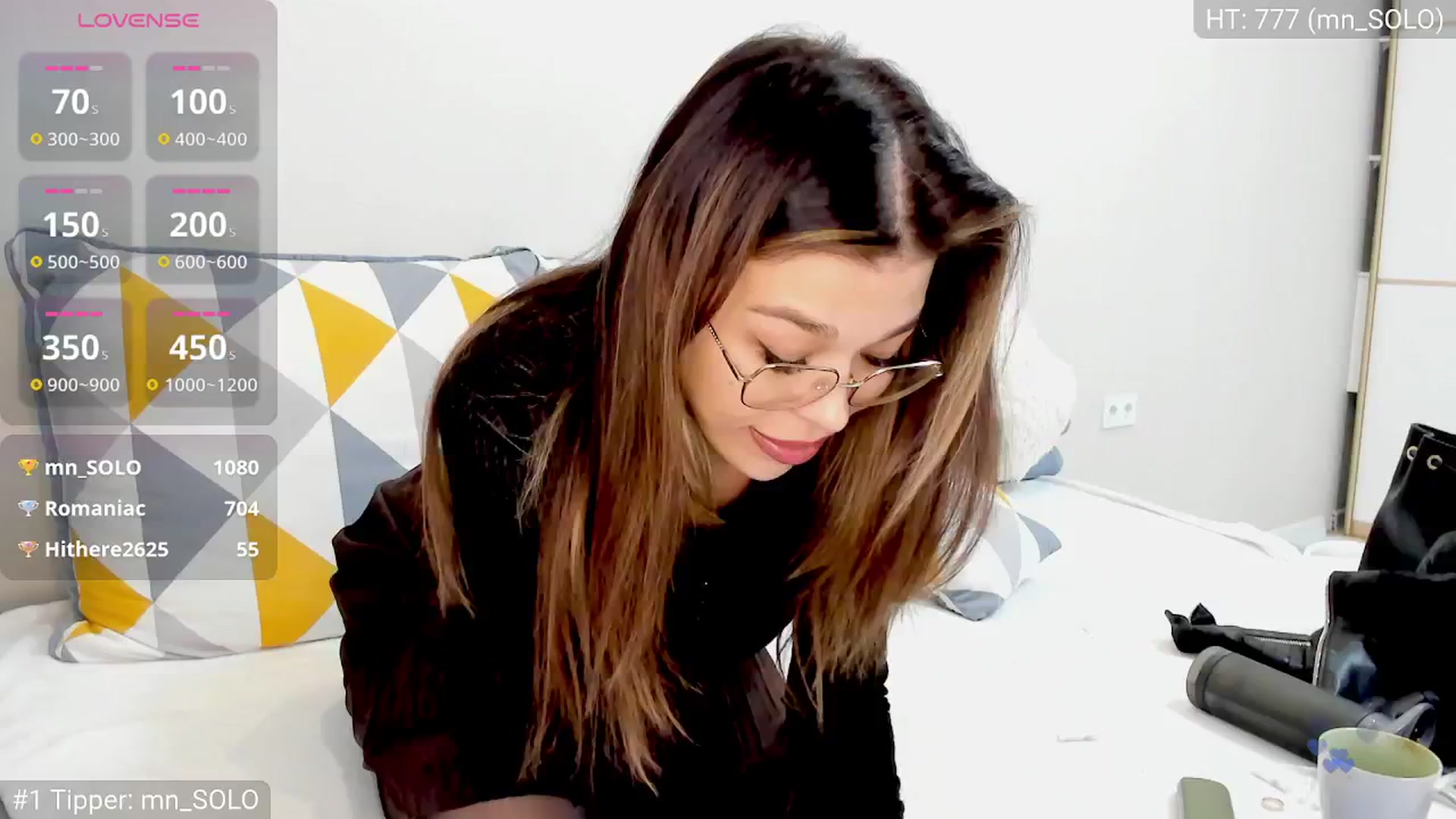 Gallery image thumbnail from Yoursoul_Mila's myfreecams stream on, 10/29/2025, 14:45 image 14 of 20