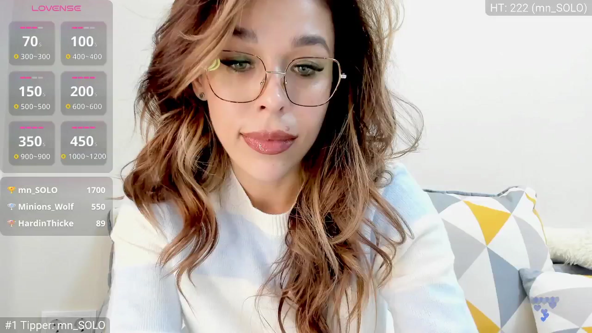 Gallery image thumbnail from Yoursoul_Mila's myfreecams stream on, 11/01/2025, 14:42 image 17 of 20