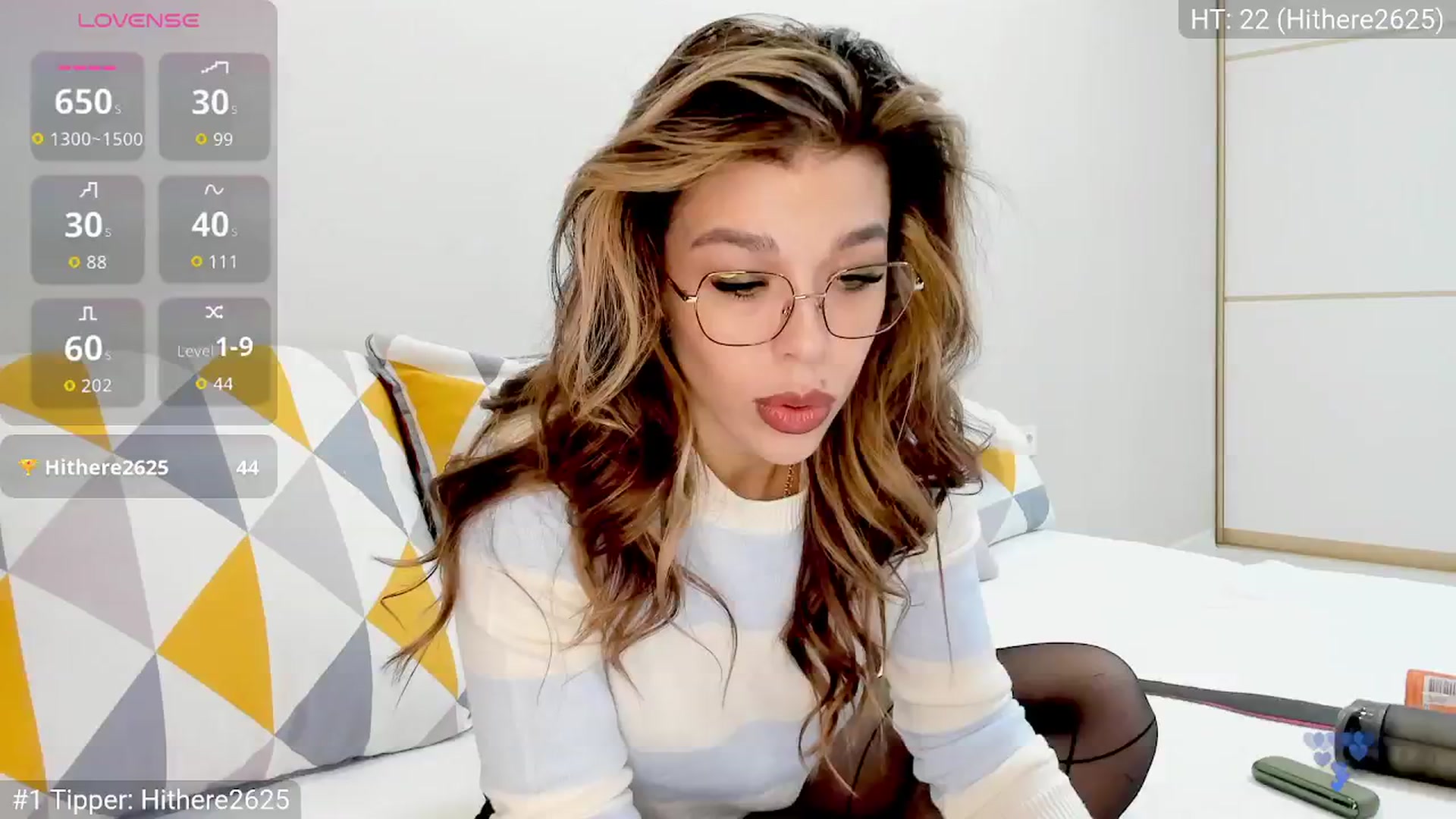 Gallery image thumbnail from Yoursoul_Mila's myfreecams stream on, 11/01/2025, 14:42 image 2 of 20
