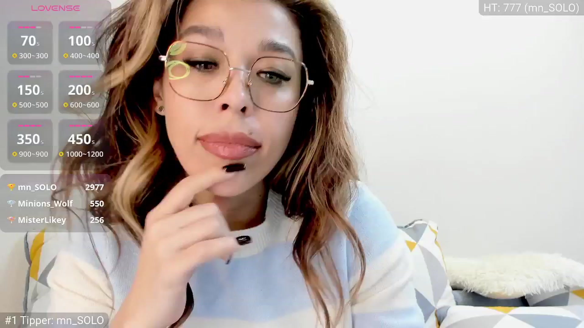 Gallery image thumbnail from Yoursoul_Mila's myfreecams stream on, 11/01/2025, 15:09 image 19 of 20