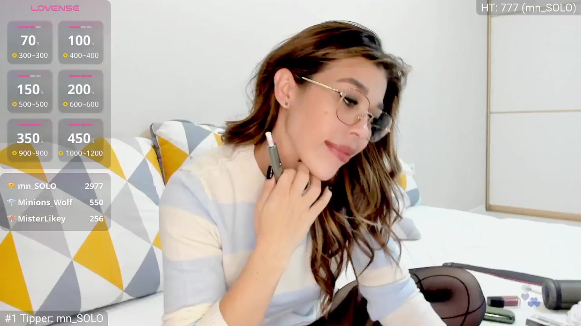 Gallery image thumbnail from Yoursoul_Mila's myfreecams stream on, 11/01/2025, 15:09 image 9 of 20