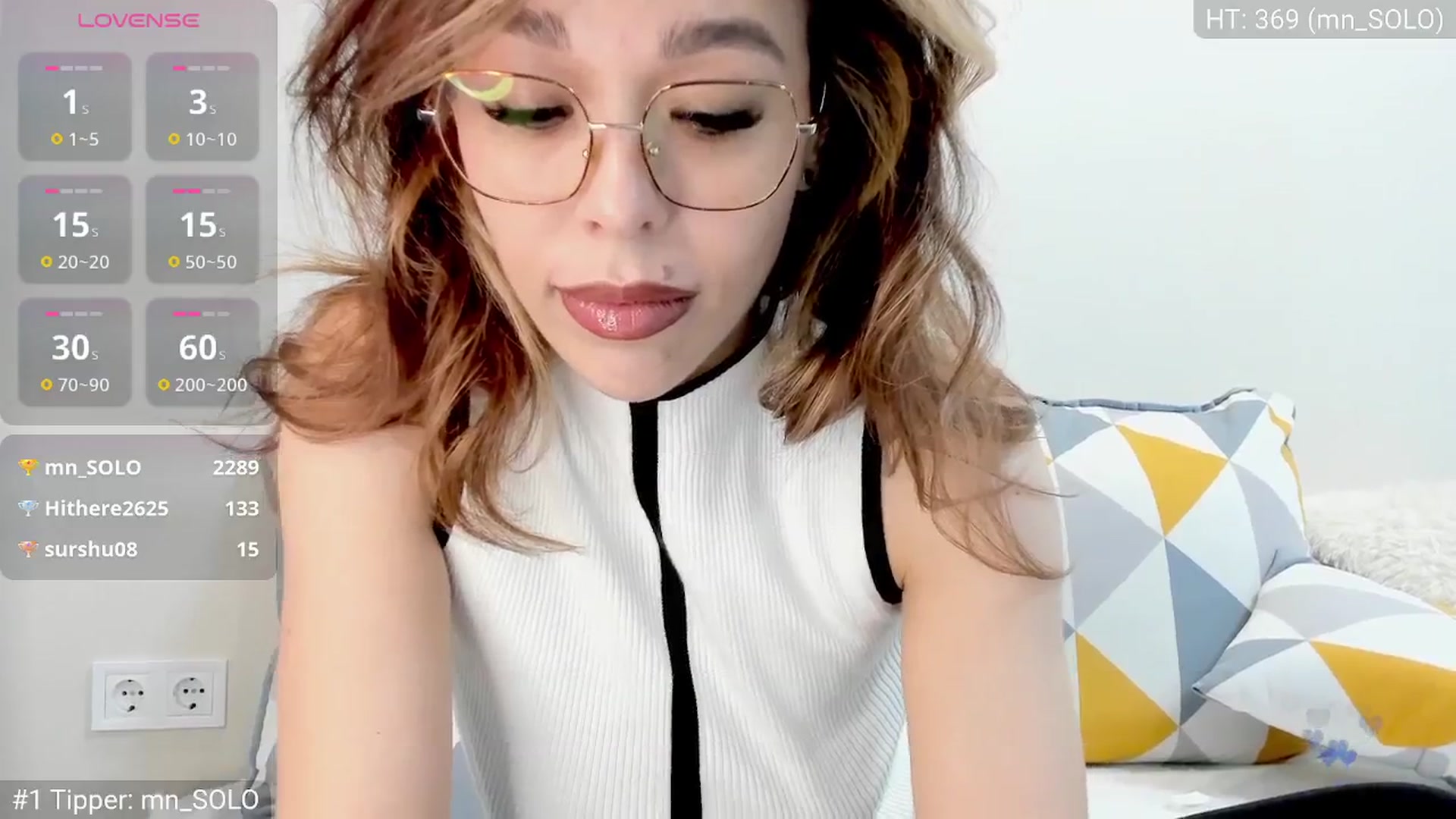 Gallery image thumbnail from Yoursoul_Mila's myfreecams stream on, 11/02/2025, 15:38 image 15 of 20