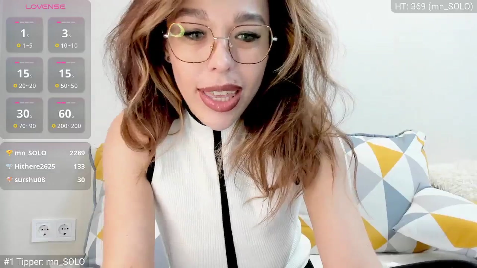 Gallery image thumbnail from Yoursoul_Mila's myfreecams stream on, 11/02/2025, 15:38 image 17 of 20