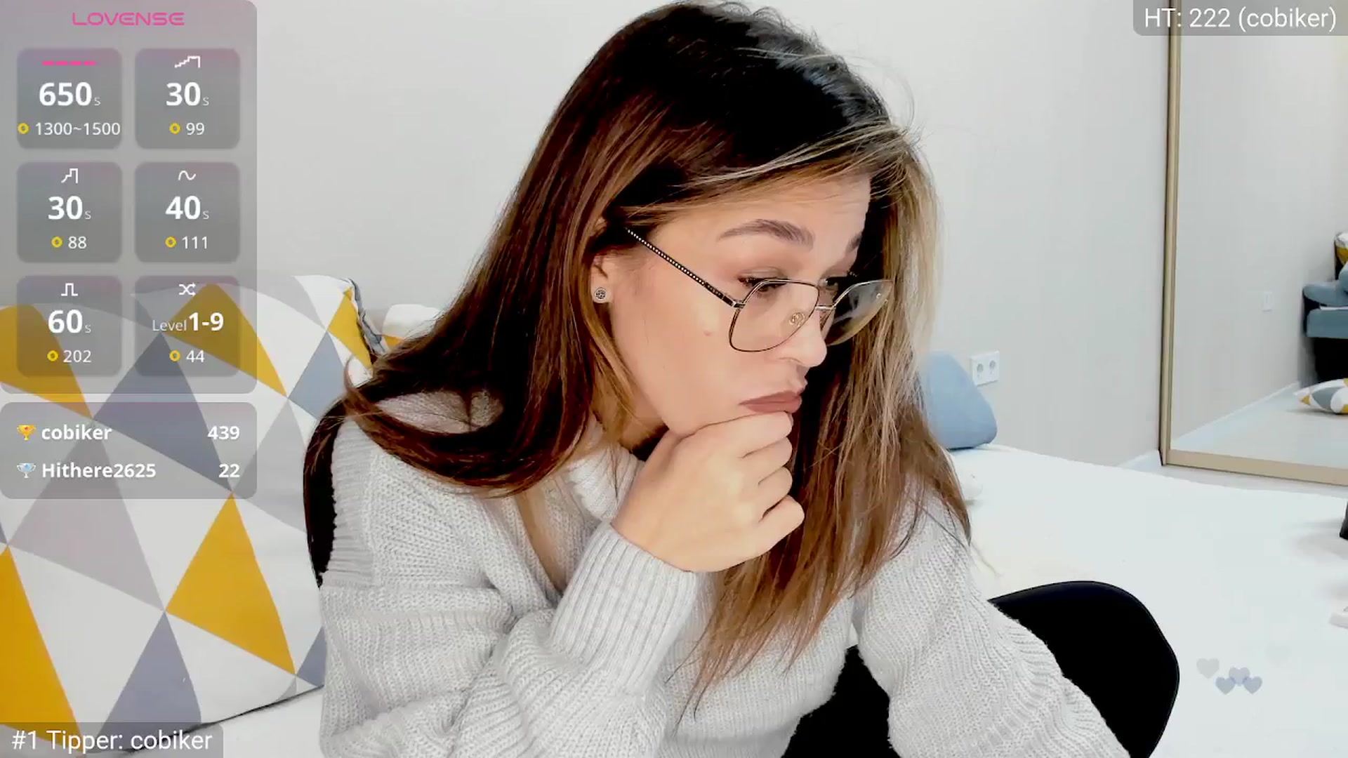 Gallery image thumbnail from Yoursoul_Mila's myfreecams stream on, 11/09/2025, 12:38 image 17 of 20