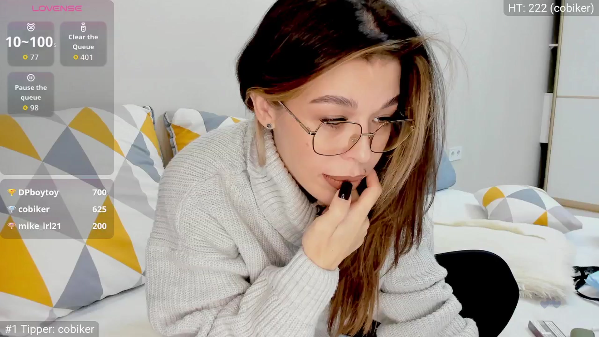 Gallery image thumbnail from Yoursoul_Mila's myfreecams stream on, 11/09/2025, 16:02 image 8 of 20