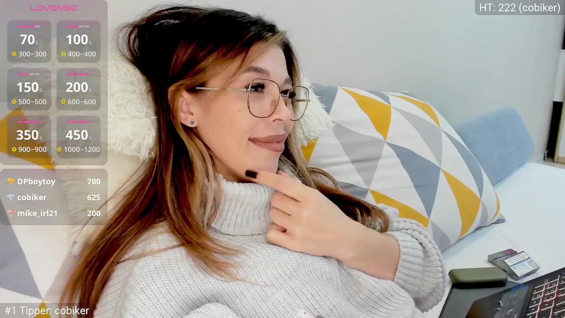 Gallery image thumbnail from Yoursoul_Mila's myfreecams stream on, 11/09/2025, 16:02 image 11 of 20