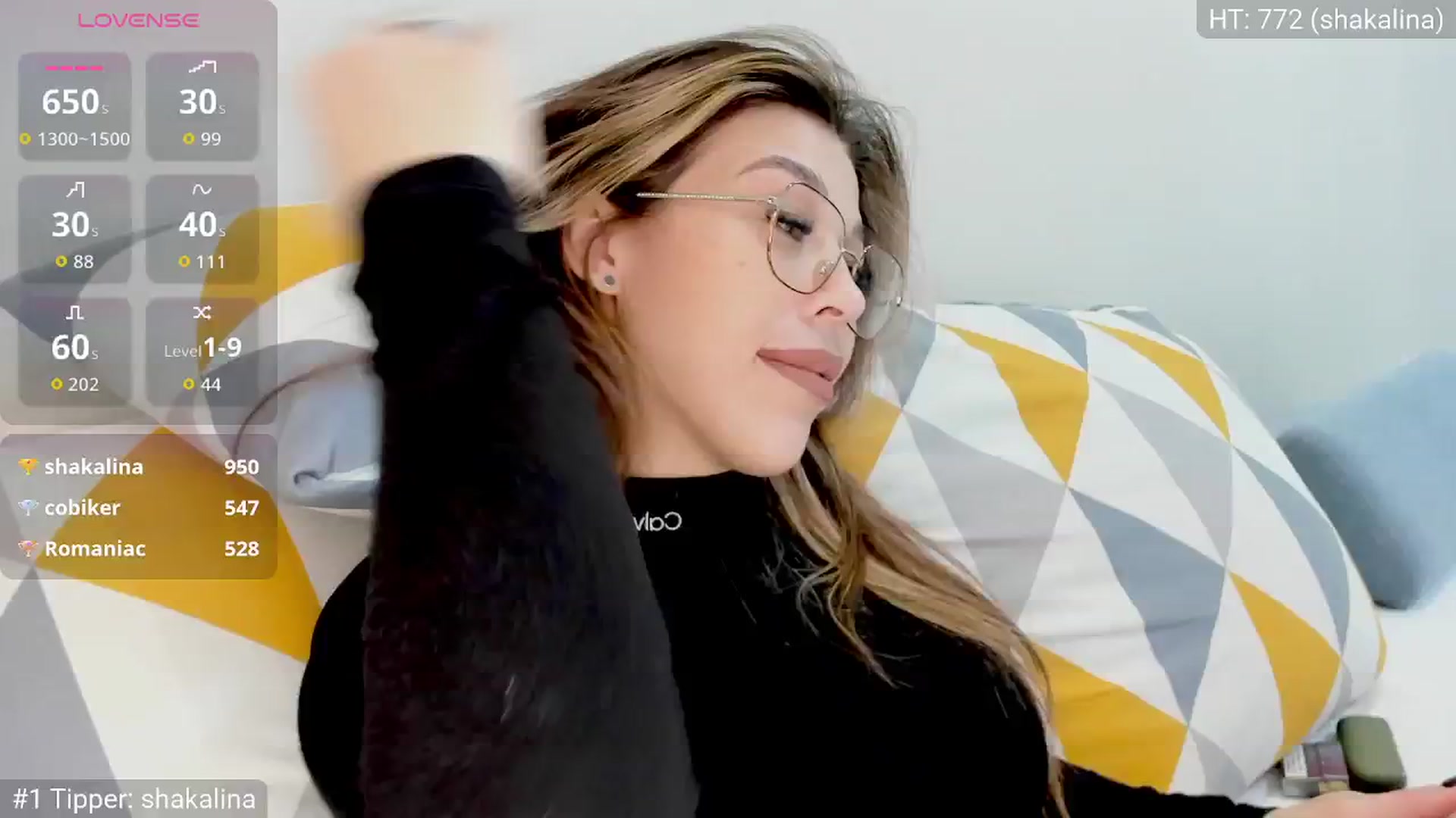 Gallery image thumbnail from Yoursoul_Mila's myfreecams stream on, 11/12/2025, 15:29 image 10 of 20