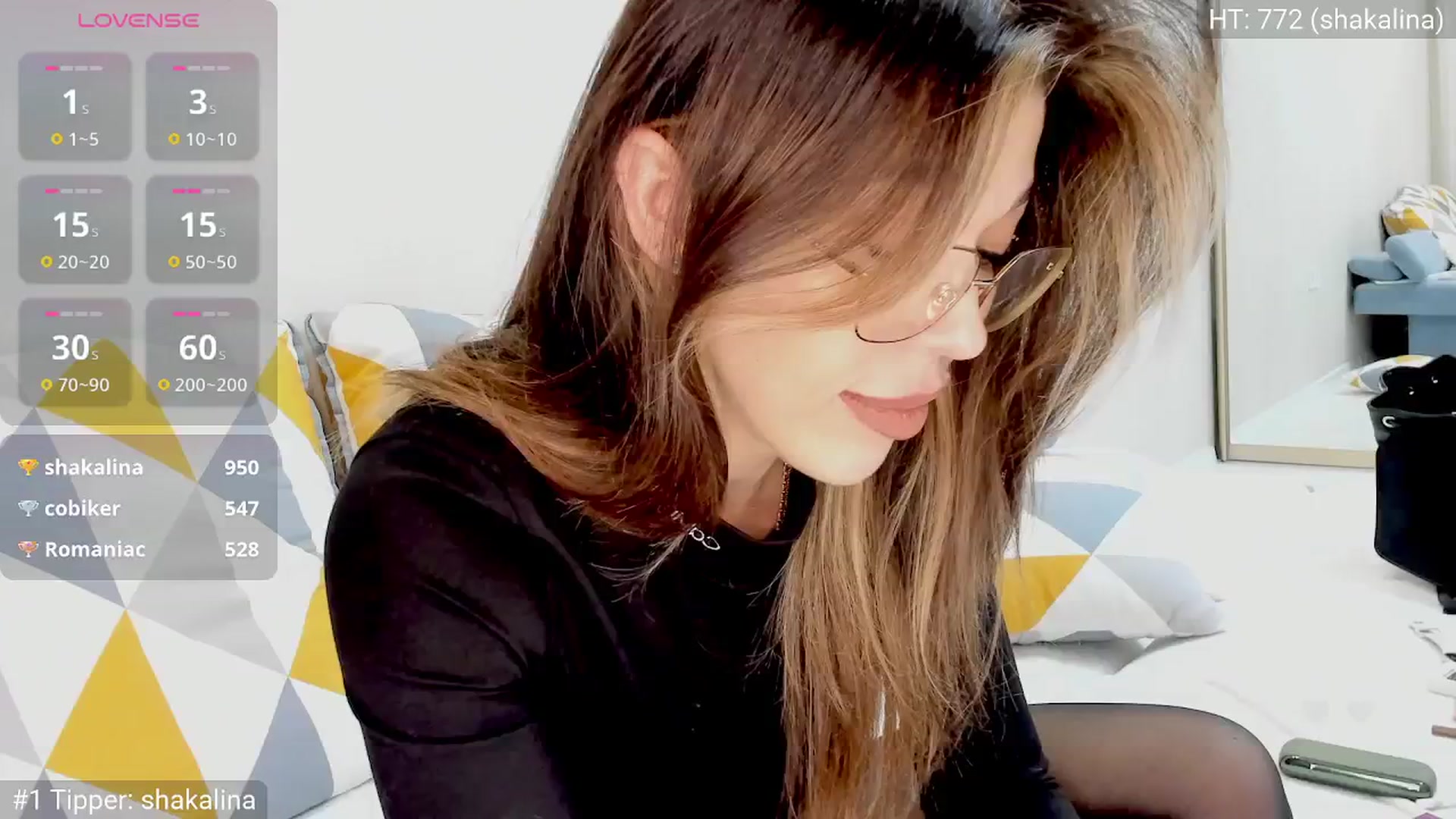 Gallery image thumbnail from Yoursoul_Mila's myfreecams stream on, 11/12/2025, 15:29 image 14 of 20