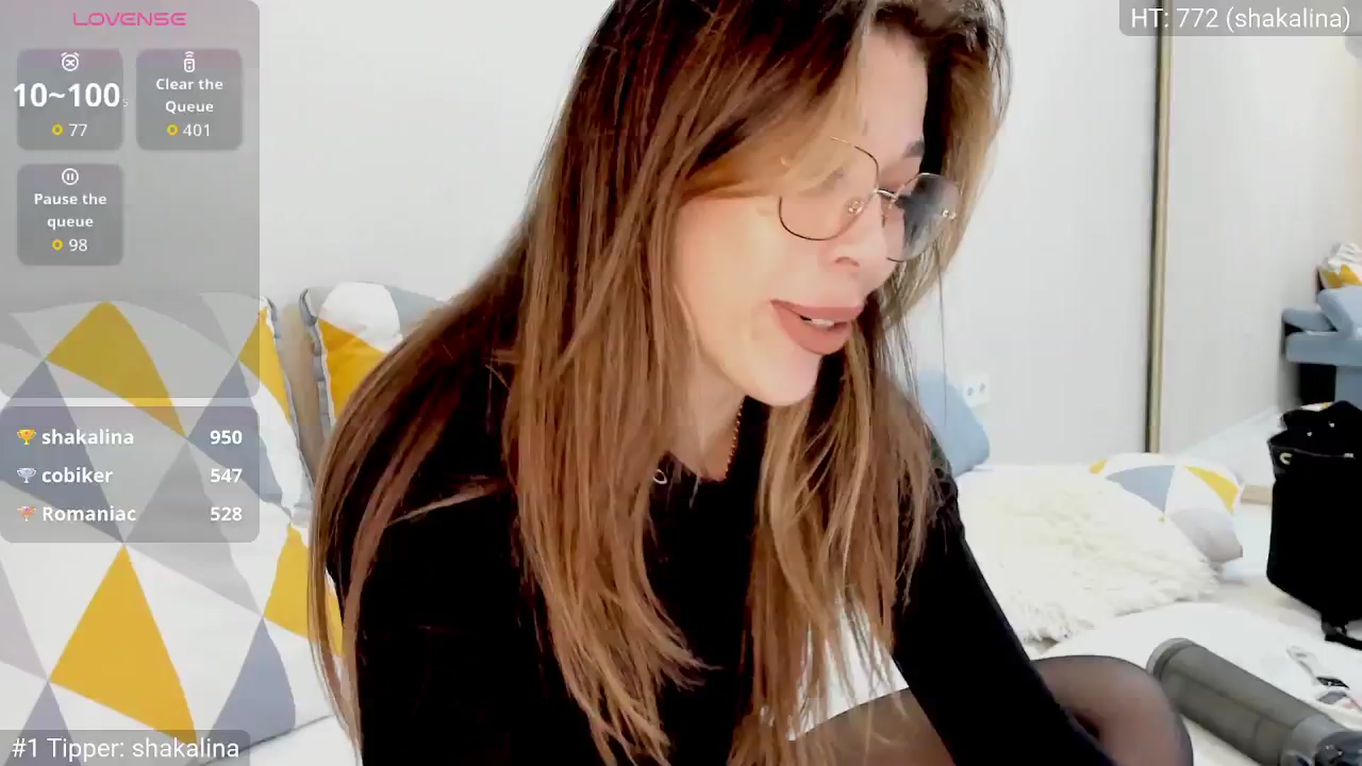 Gallery image thumbnail from Yoursoul_Mila's myfreecams stream on, 11/12/2025, 15:29 image 4 of 20