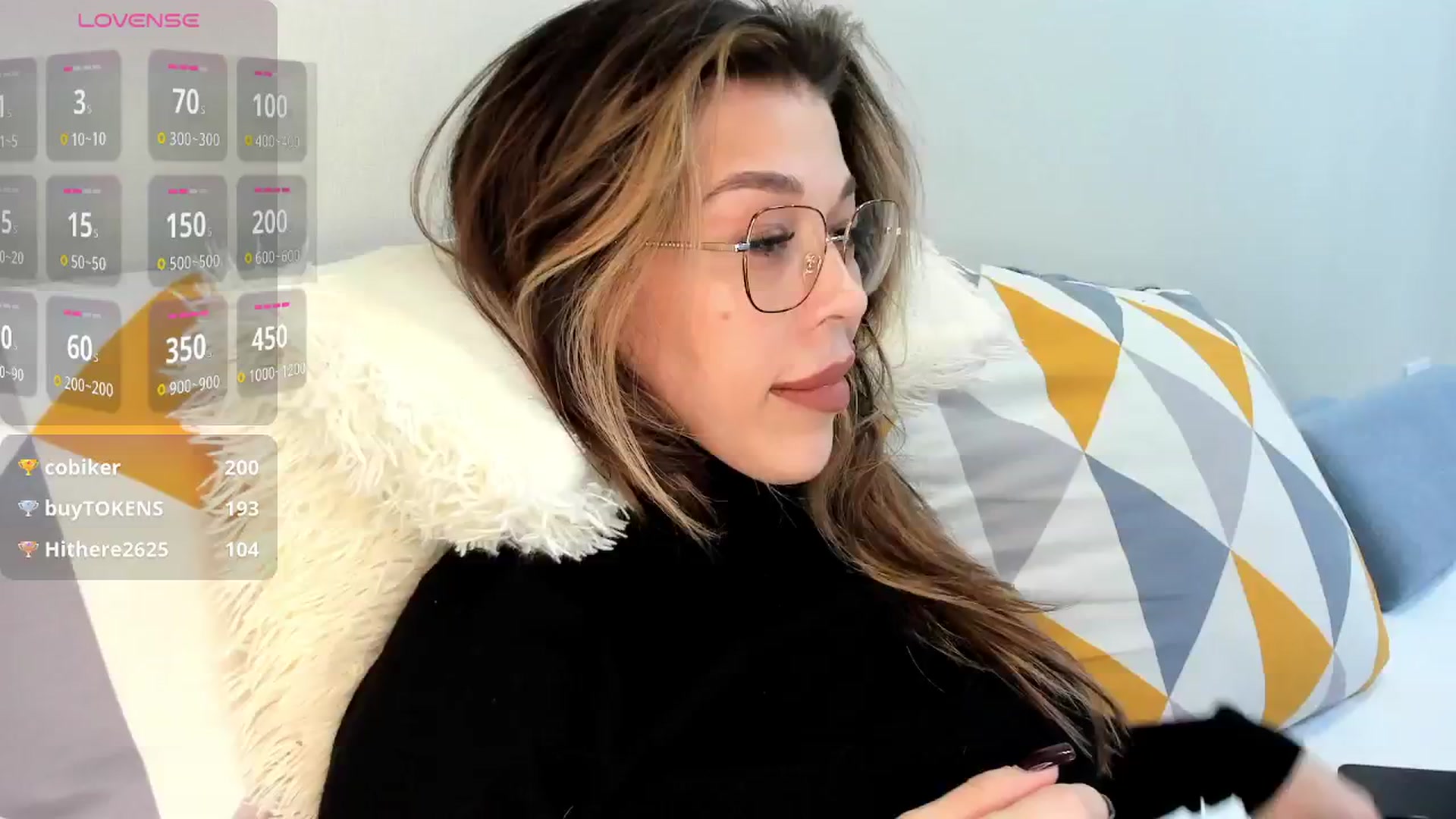 Gallery image thumbnail from Yoursoul_Mila's myfreecams stream on, 11/14/2025, 15:40 image 14 of 20