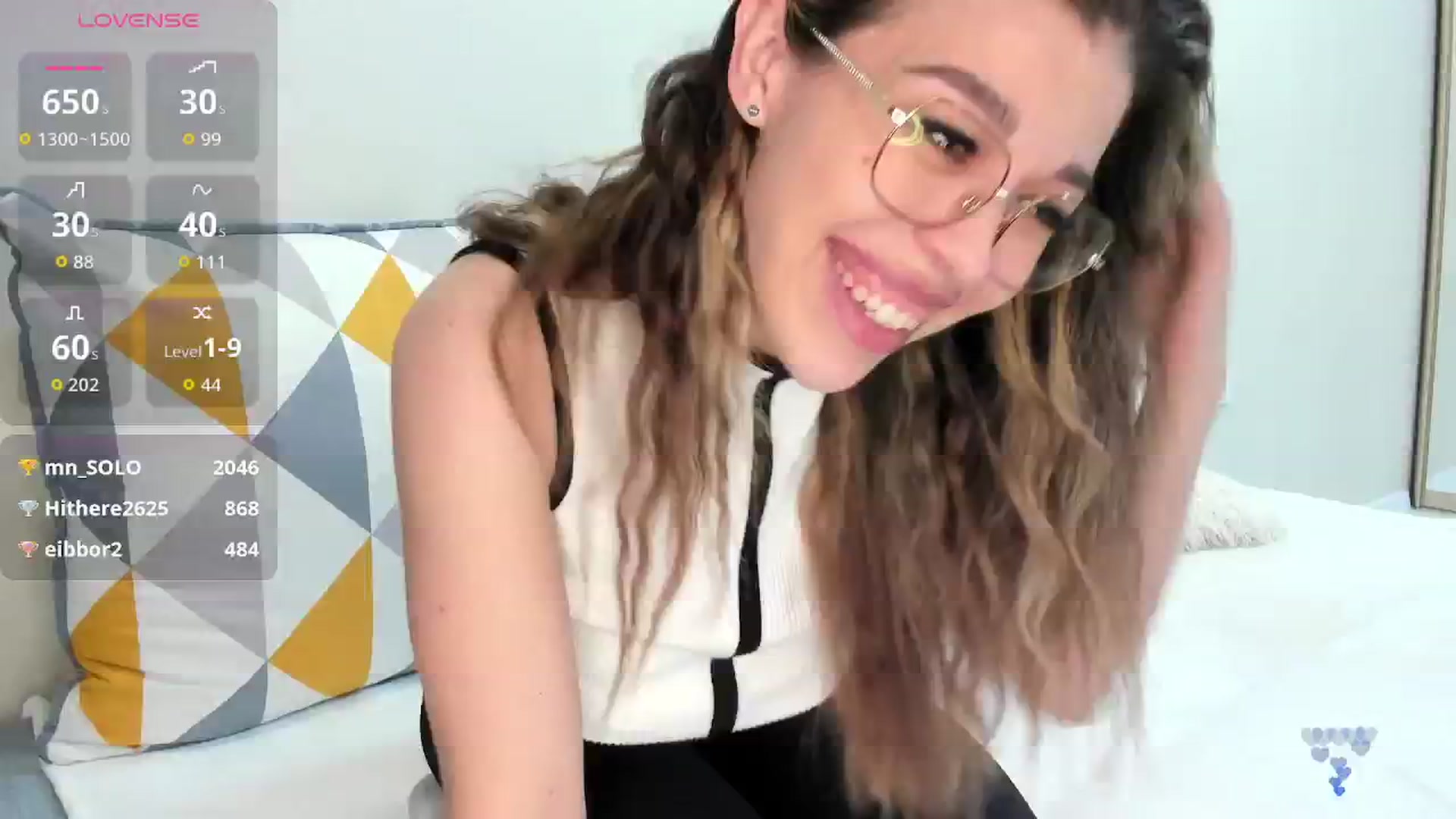 Gallery image thumbnail from Yoursoul_Mila's myfreecams stream on, 11/22/2025, 15:48 image 16 of 20