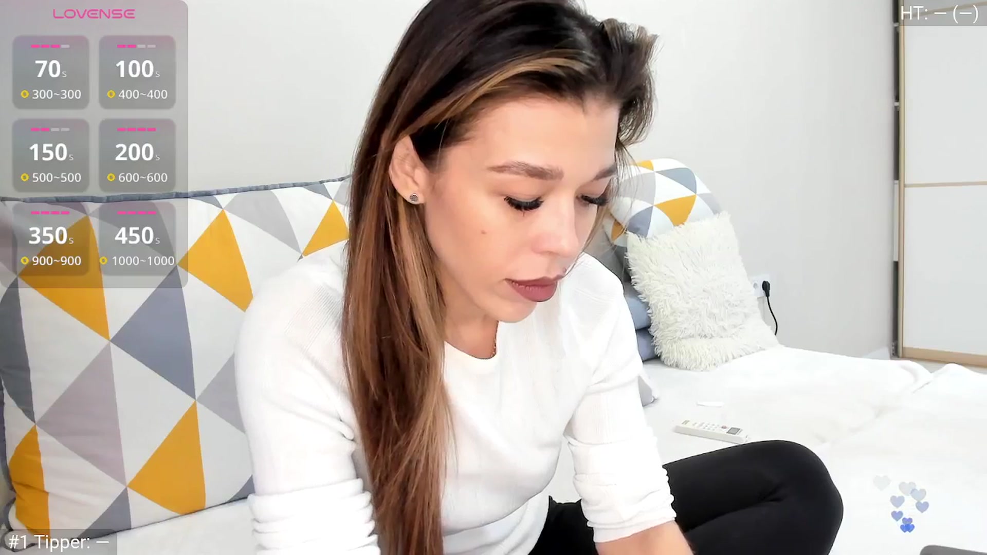 Gallery image thumbnail from Yoursoul_Mila's myfreecams stream on, 12/12/2025, 12:15 image 5 of 20
