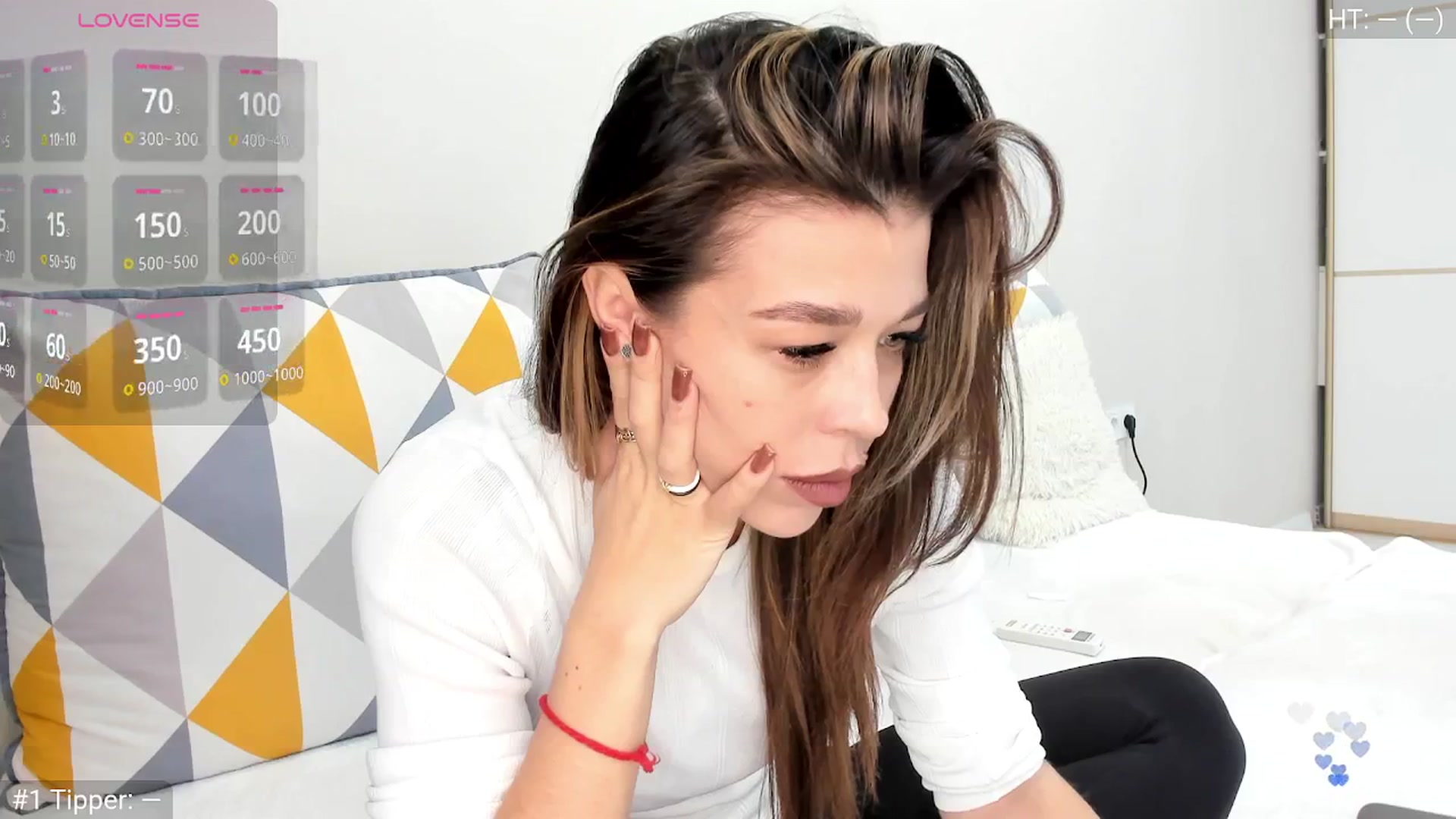 Gallery image thumbnail from Yoursoul_Mila's myfreecams stream on, 12/12/2025, 12:15 image 17 of 20