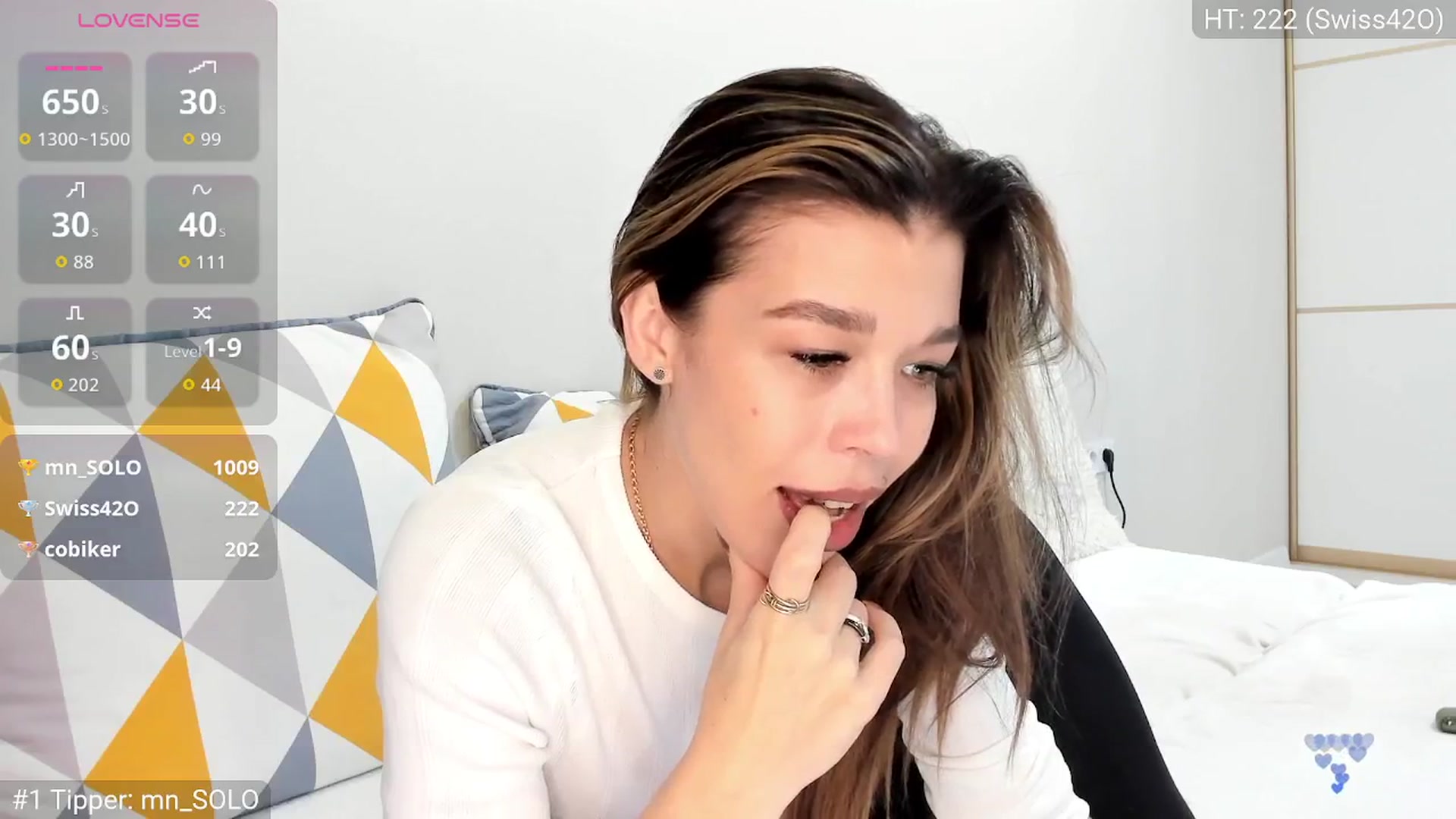 Gallery image thumbnail from Yoursoul_Mila's myfreecams stream on, 12/12/2025, 14:14 image 15 of 20
