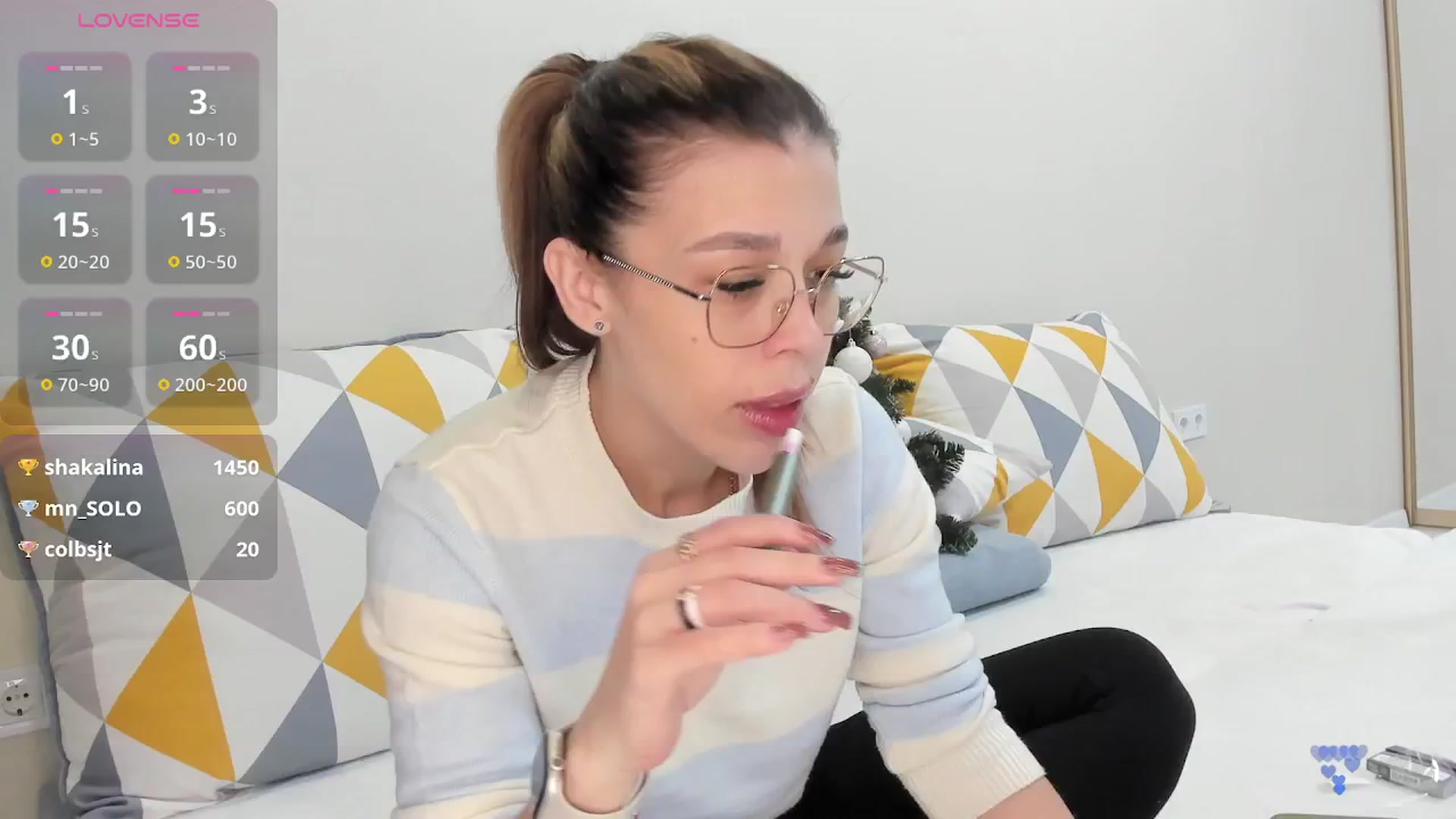 Gallery image thumbnail from Yoursoul_Mila's myfreecams stream on, 12/17/2025, 14:47 image 9 of 20