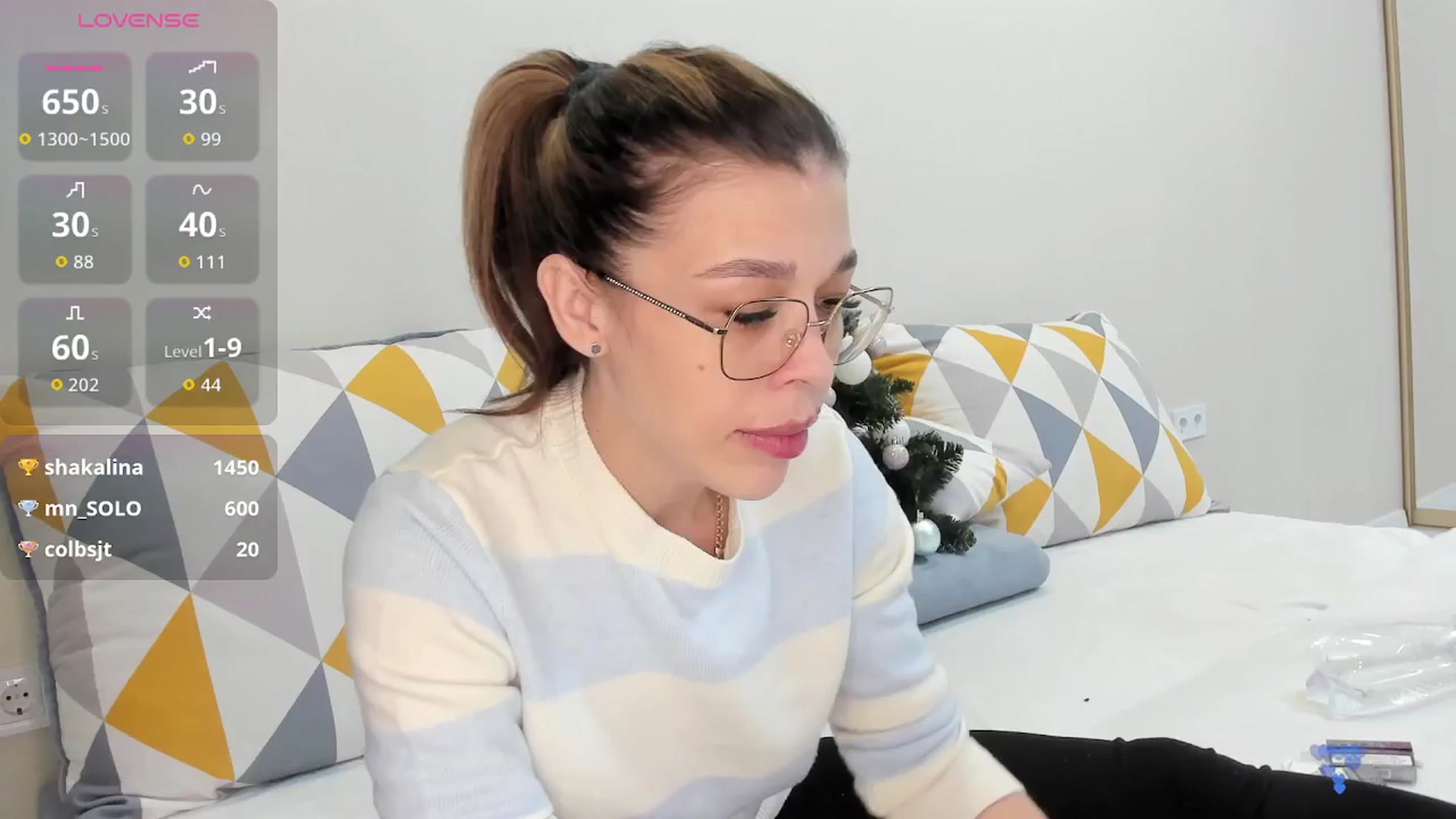 Gallery image thumbnail from Yoursoul_Mila's myfreecams stream on, 12/17/2025, 14:47 image 17 of 20