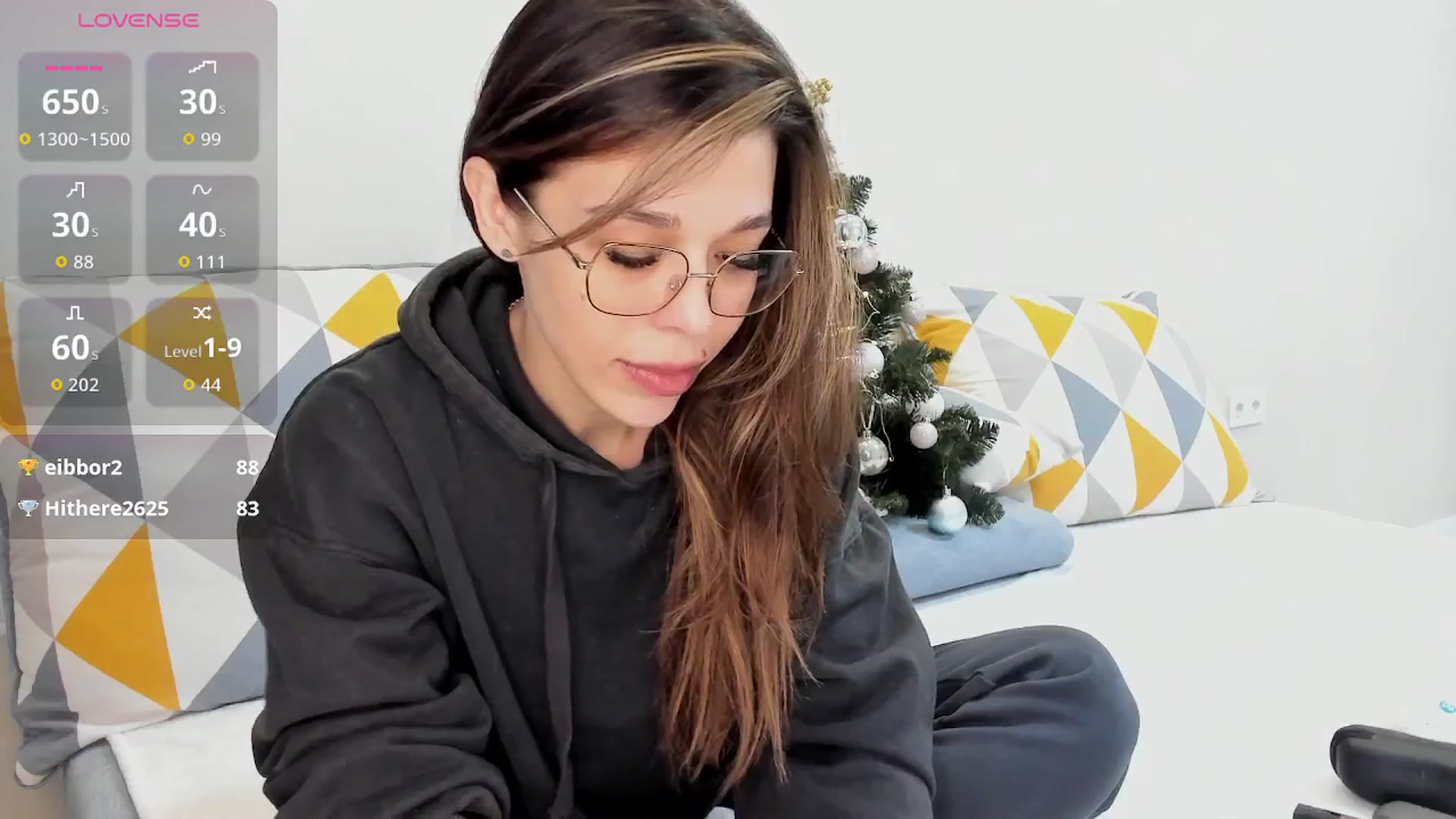 Gallery image thumbnail from Yoursoul_Mila's myfreecams stream on, 12/21/2025, 12:45 image 2 of 20