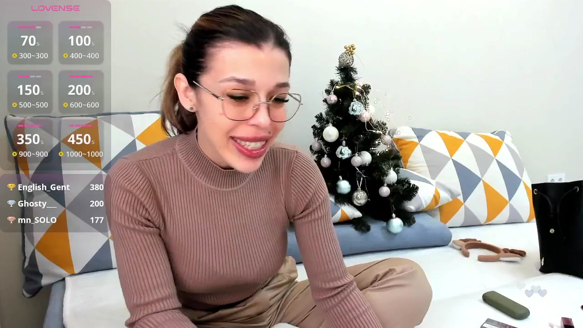 Gallery image thumbnail from Yoursoul_Mila's myfreecams stream on, 12/26/2025, 13:03 image 13 of 20