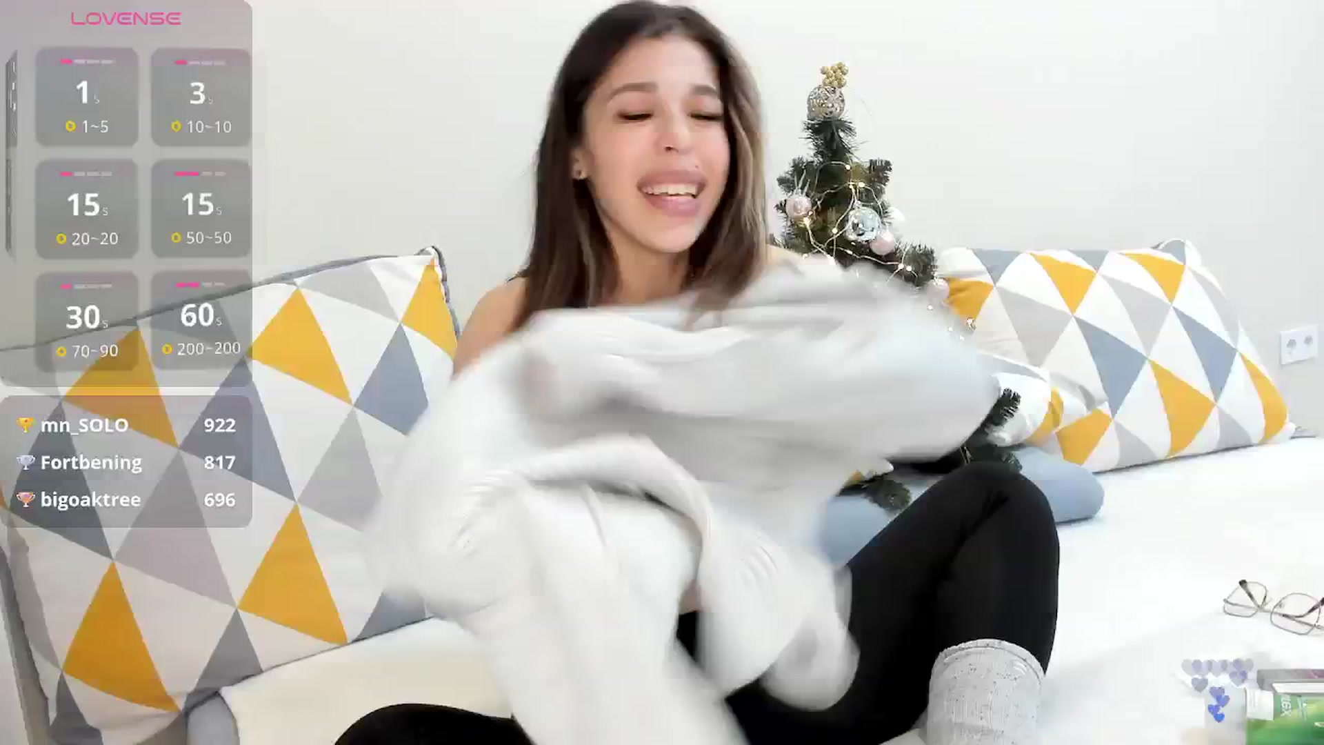 Gallery image thumbnail from Yoursoul_Mila's myfreecams stream on, 12/28/2025, 15:44 image 16 of 20