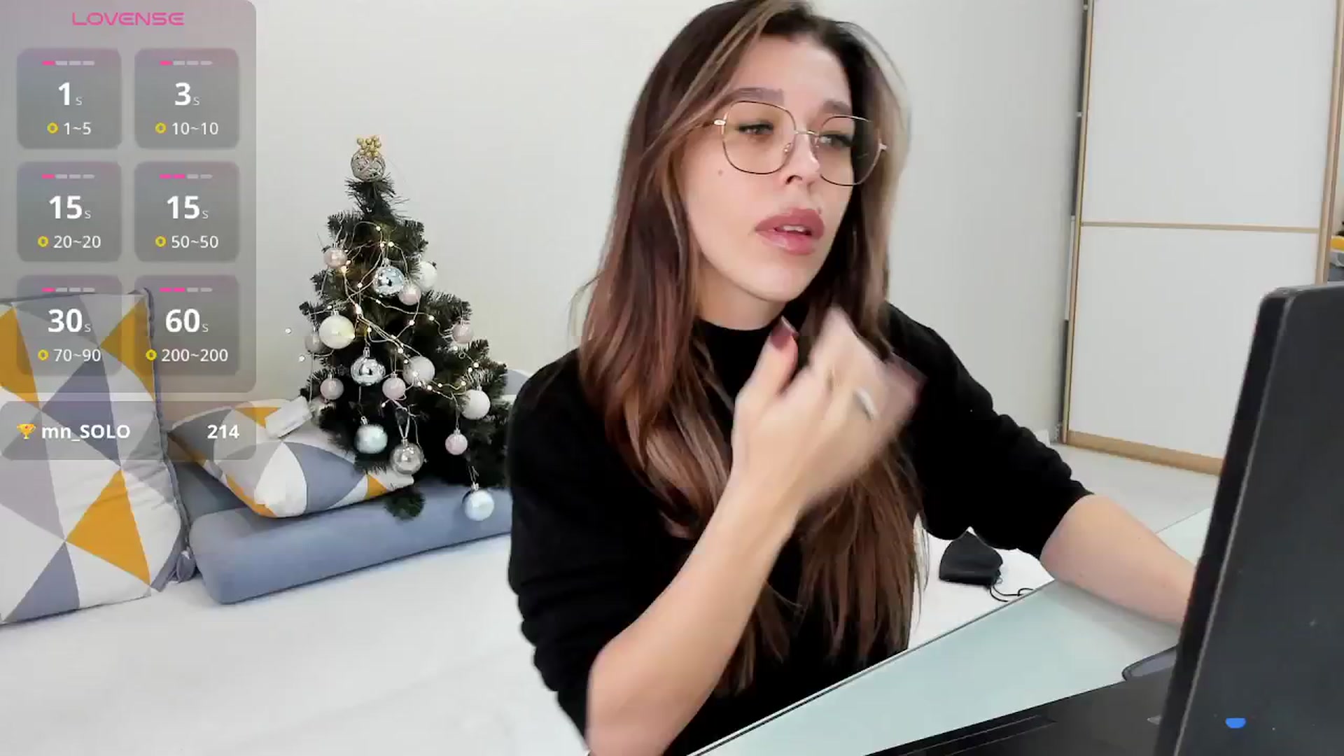 Gallery image thumbnail from Yoursoul_Mila's myfreecams stream on, 12/29/2025, 14:21 image 5 of 20
