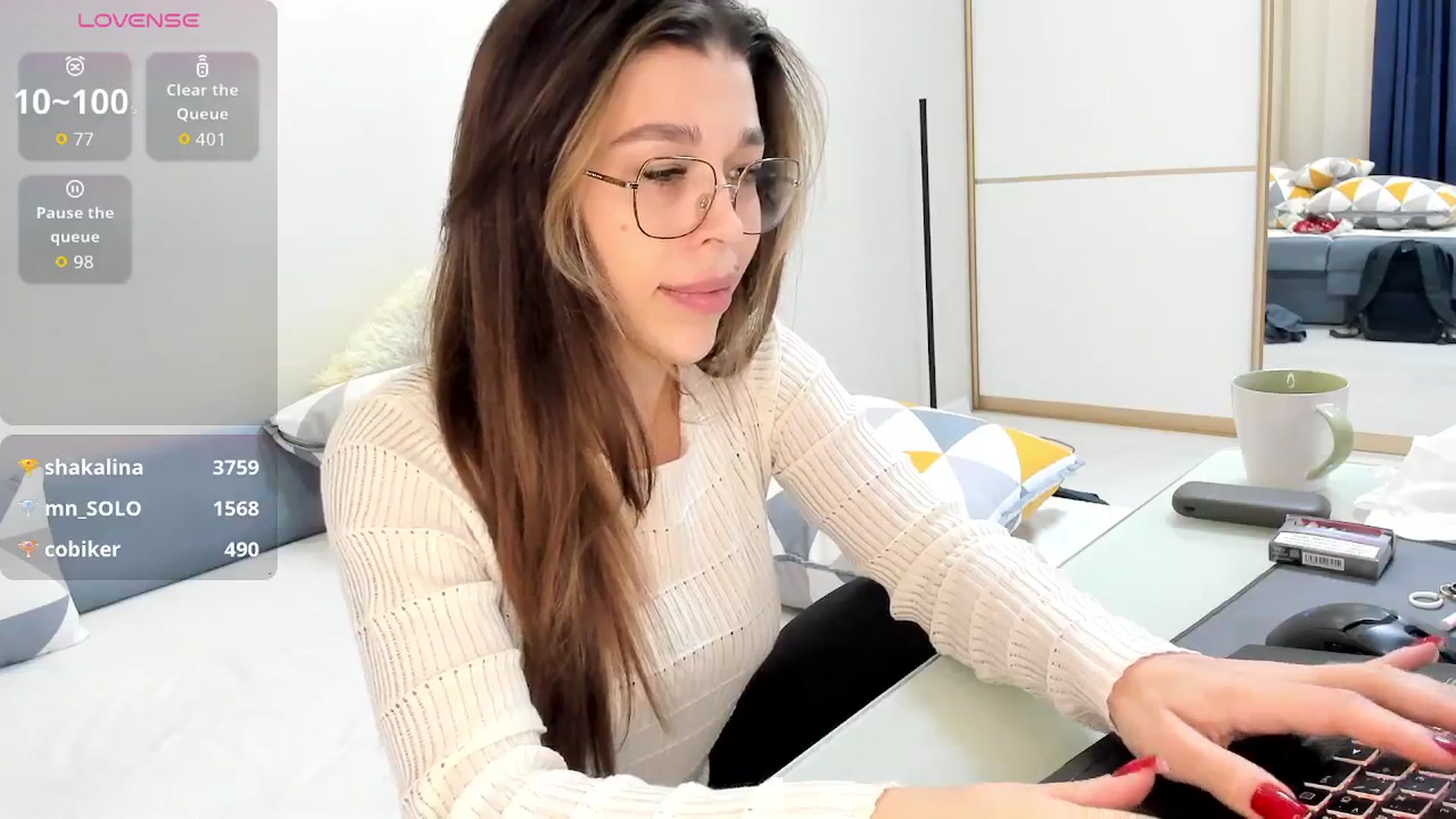 Gallery image thumbnail from Yoursoul_Mila's myfreecams stream on, 01/06/2026, 16:06 image 6 of 20