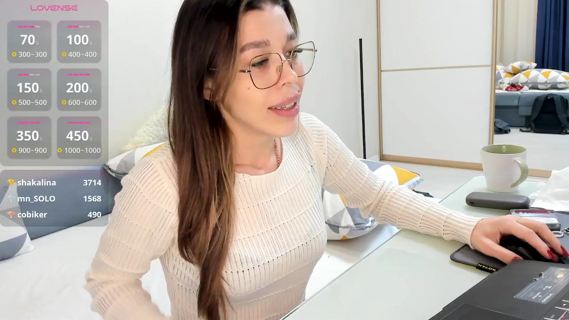 Gallery image thumbnail from Yoursoul_Mila's myfreecams stream on, 01/06/2026, 16:06 image 3 of 20