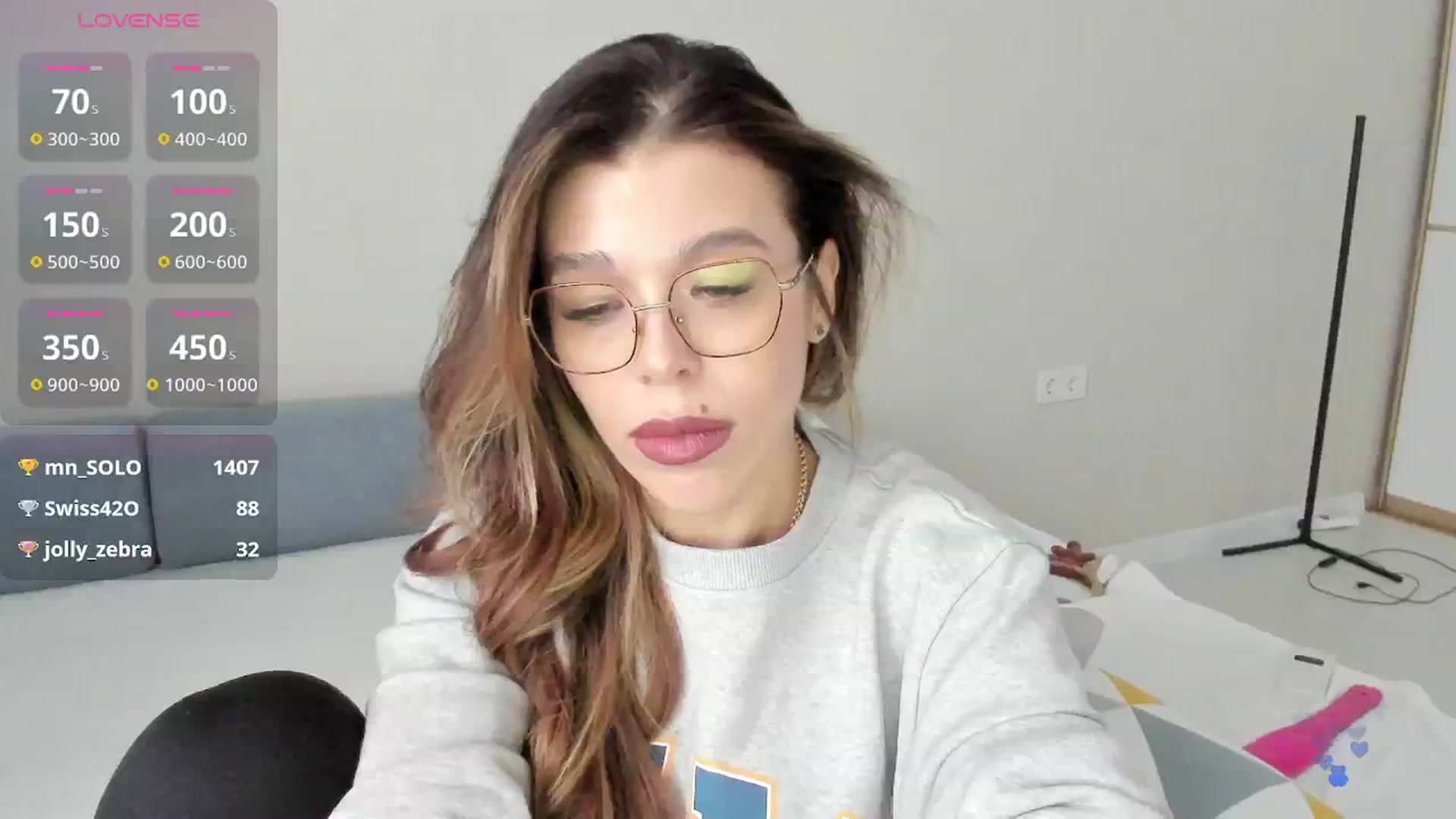 Gallery image thumbnail from Yoursoul_Mila's myfreecams stream on, 01/10/2026, 14:00 image 12 of 20