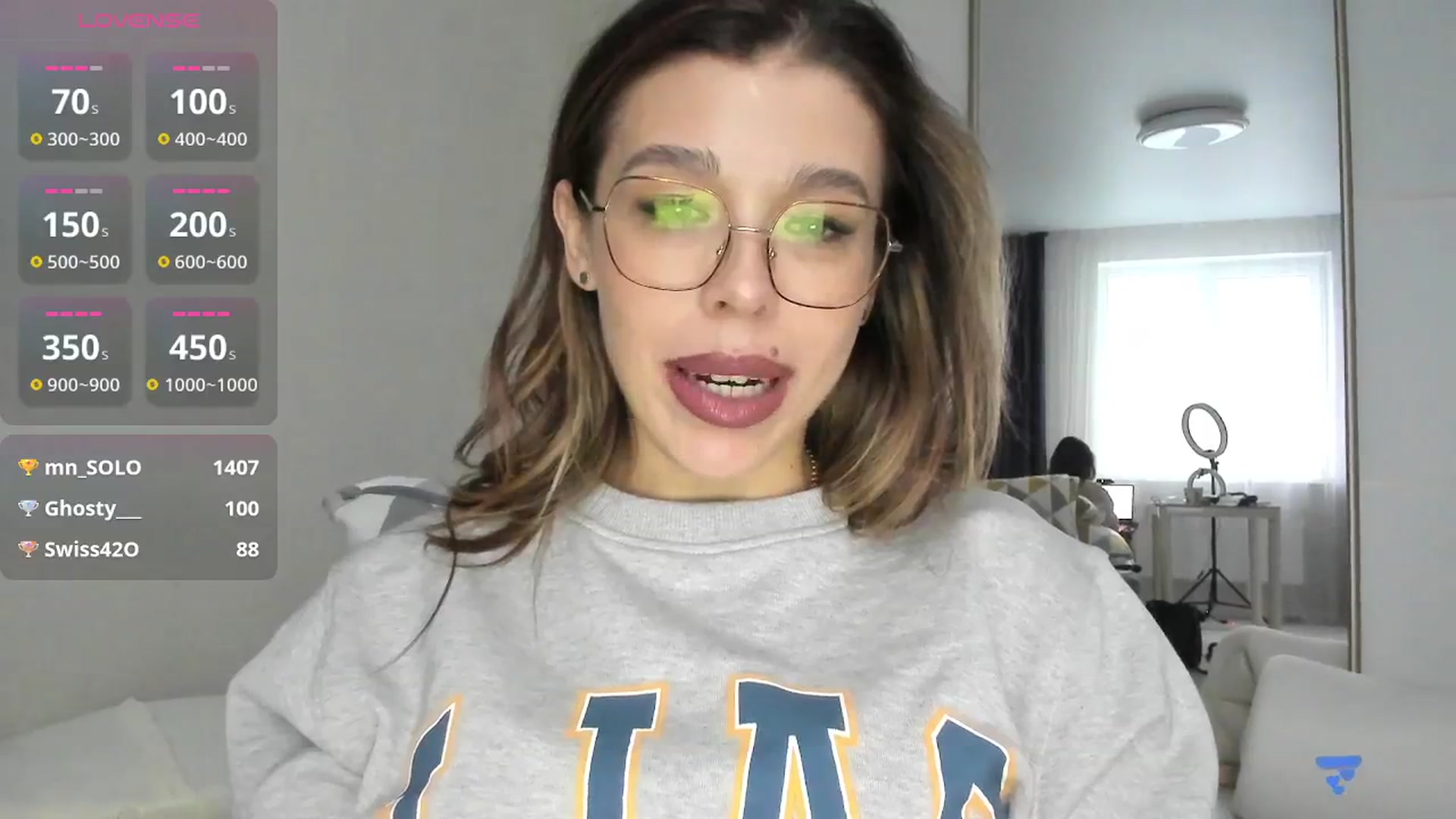 Gallery image thumbnail from Yoursoul_Mila's myfreecams stream on, 01/10/2026, 14:00 image 17 of 20