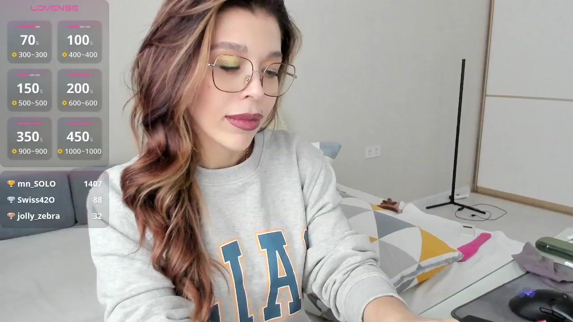 Gallery image thumbnail from Yoursoul_Mila's myfreecams stream on, 01/10/2026, 14:00 image 7 of 20
