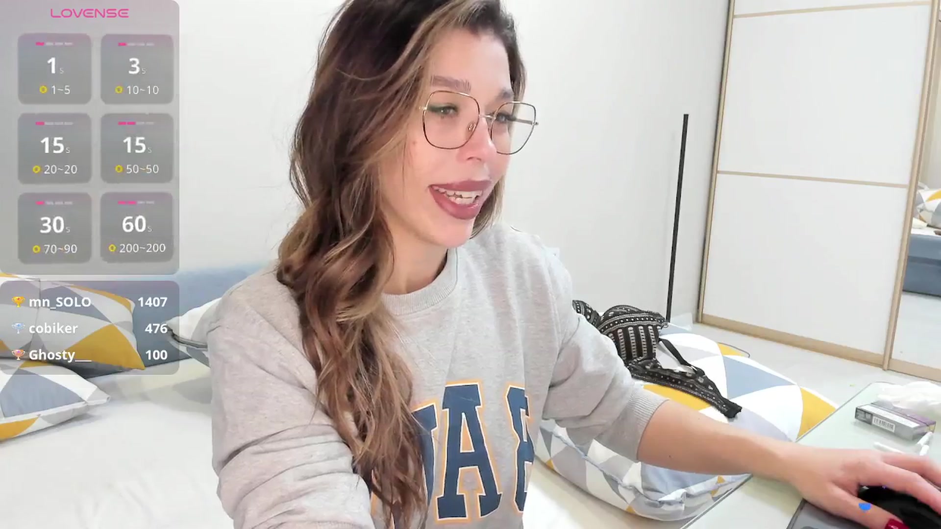 Gallery image thumbnail from Yoursoul_Mila's myfreecams stream on, 01/10/2026, 15:24 image 2 of 20