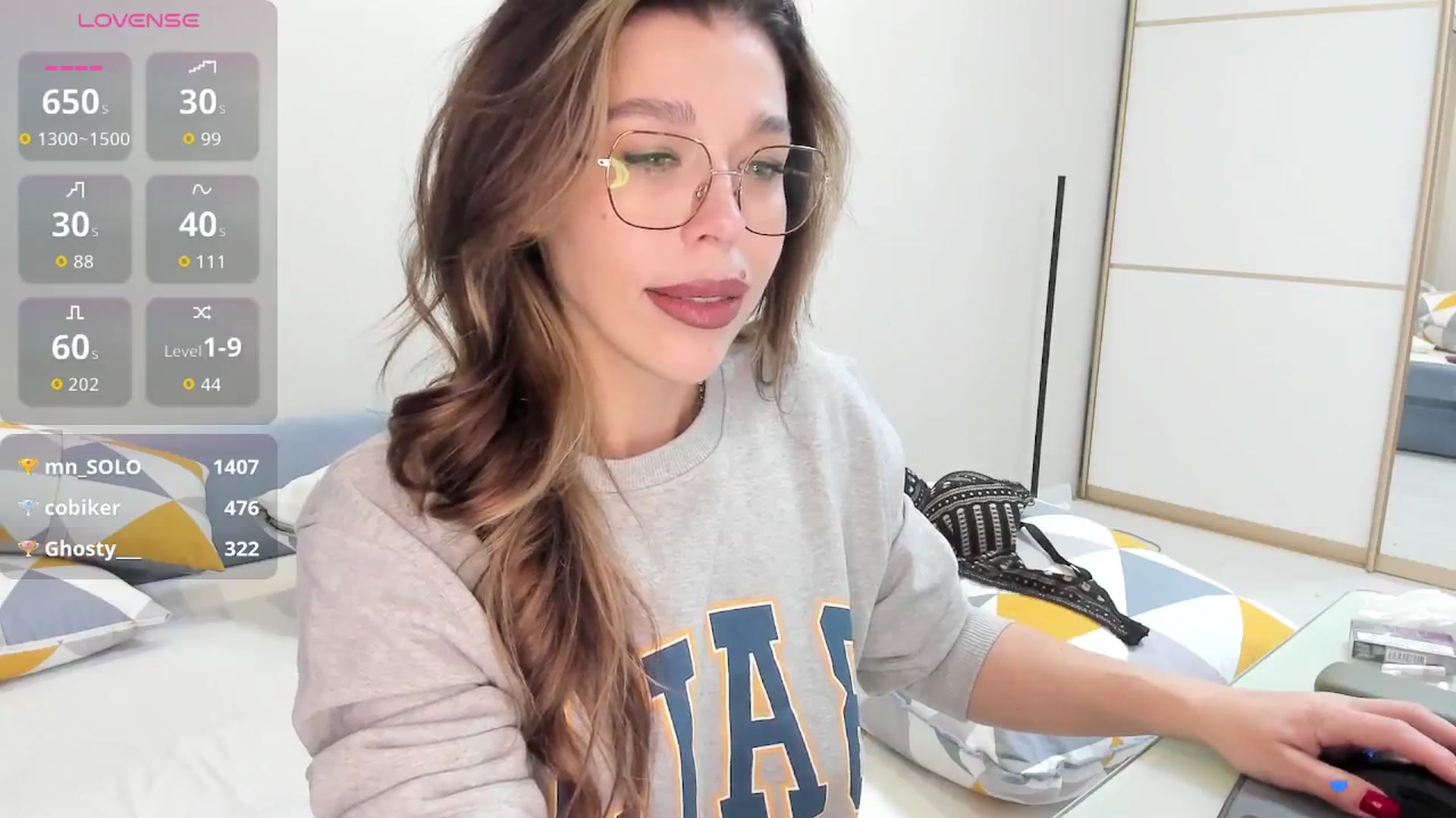 Gallery image thumbnail from Yoursoul_Mila's myfreecams stream on, 01/10/2026, 15:24 image 4 of 20