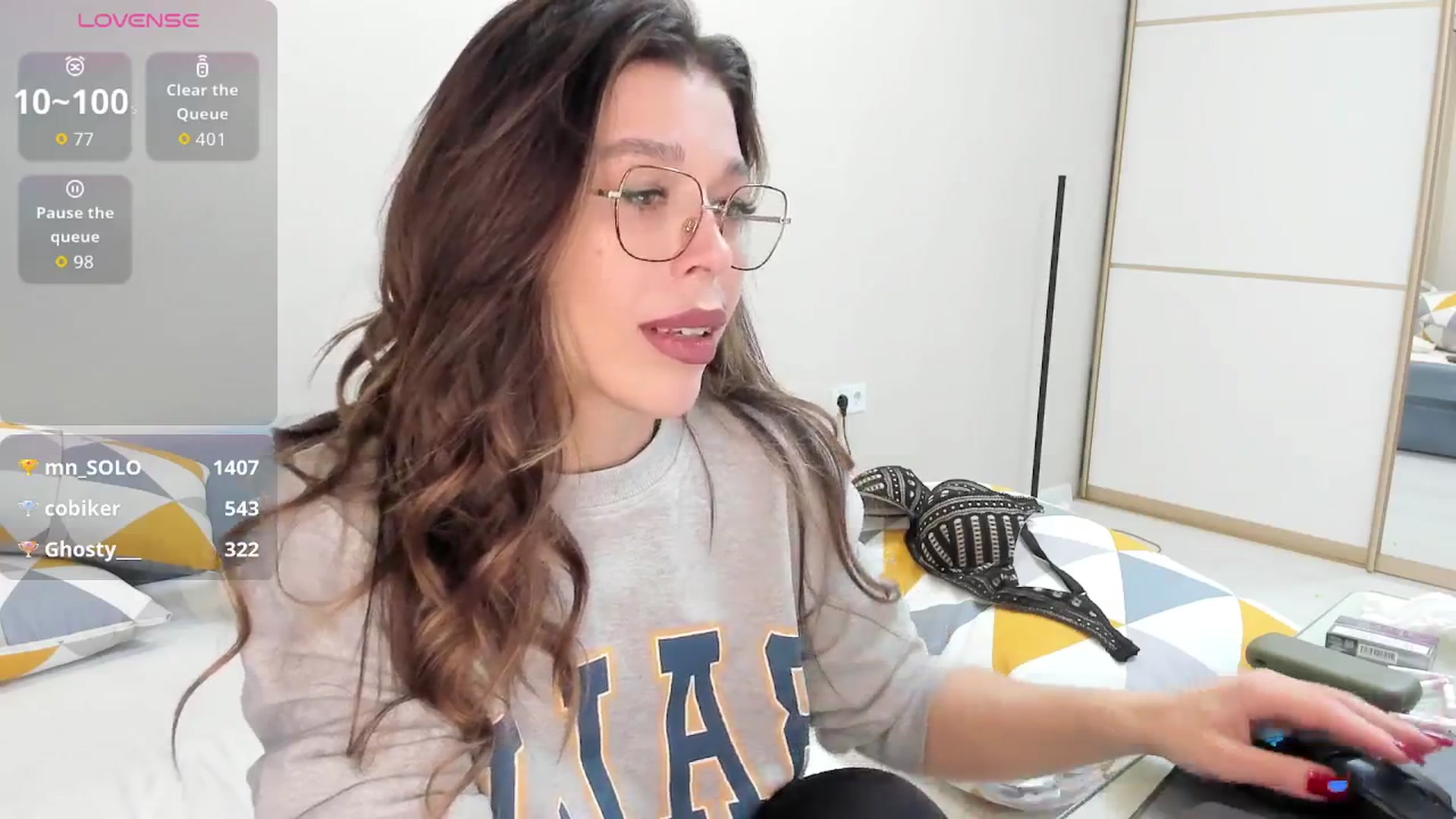 Gallery image thumbnail from Yoursoul_Mila's myfreecams stream on, 01/10/2026, 15:24 image 14 of 20