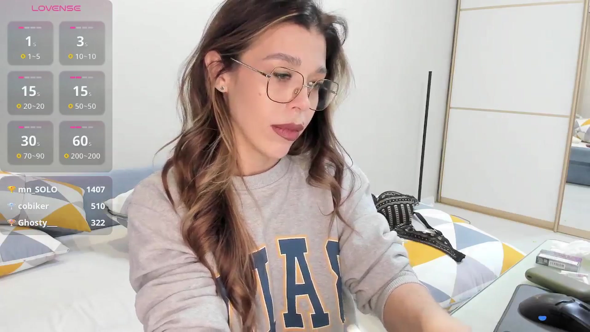 Gallery image thumbnail from Yoursoul_Mila's myfreecams stream on, 01/10/2026, 15:24 image 7 of 20