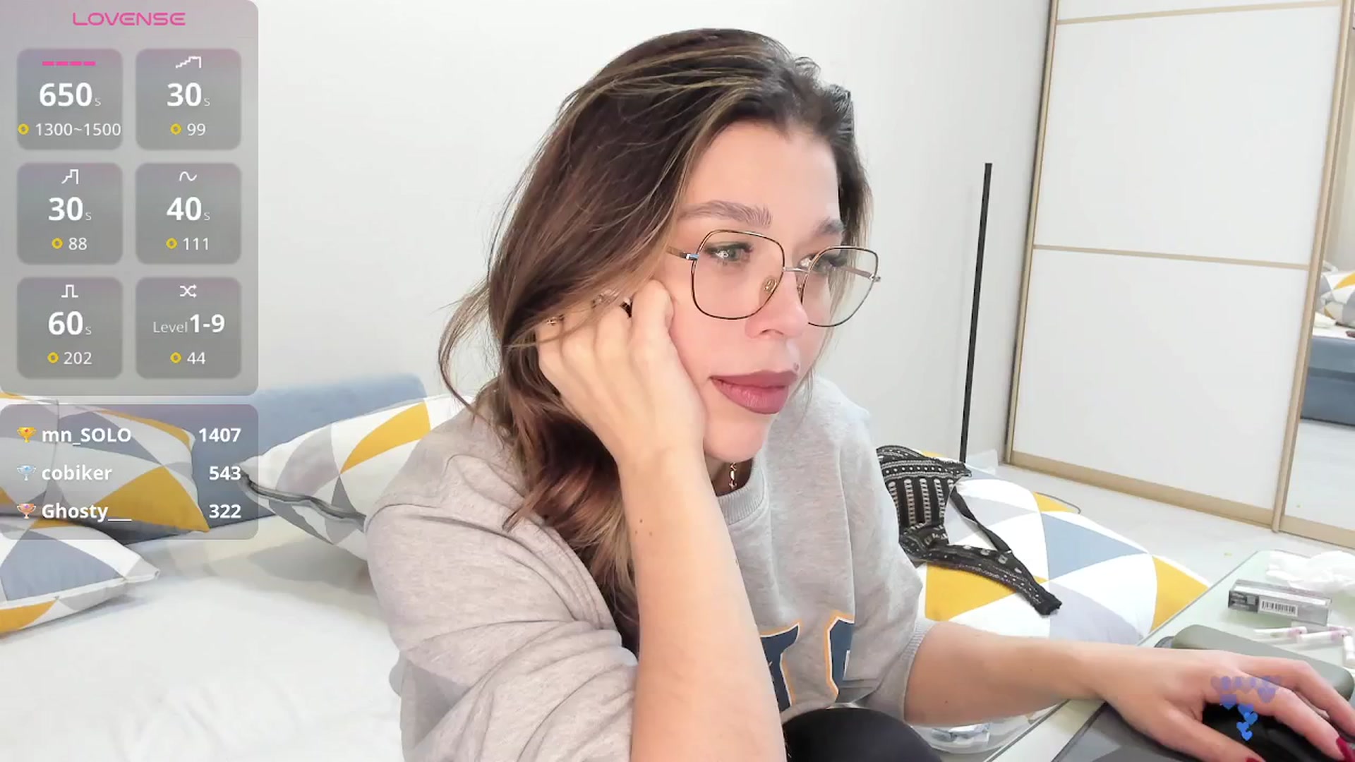 Gallery image thumbnail from Yoursoul_Mila's myfreecams stream on, 01/10/2026, 15:24 image 19 of 20