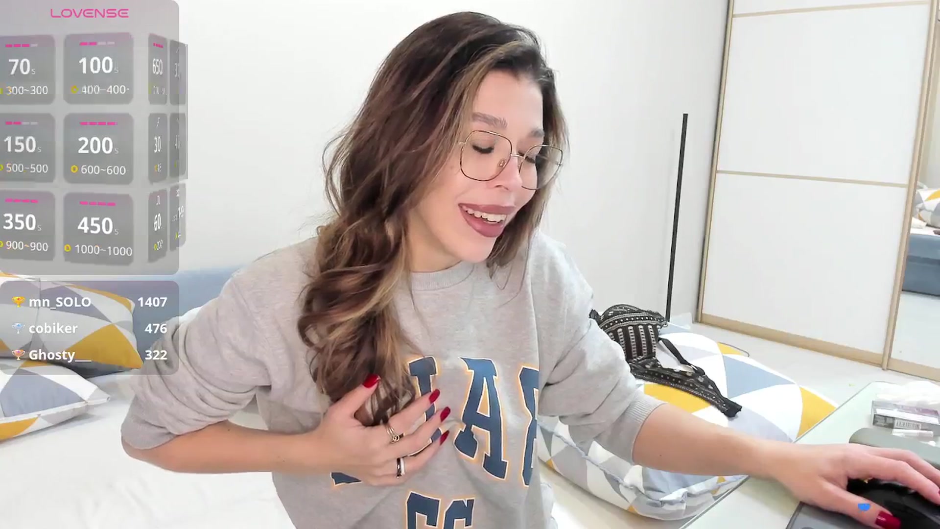 Gallery image thumbnail from Yoursoul_Mila's myfreecams stream on, 01/10/2026, 15:24 image 5 of 20