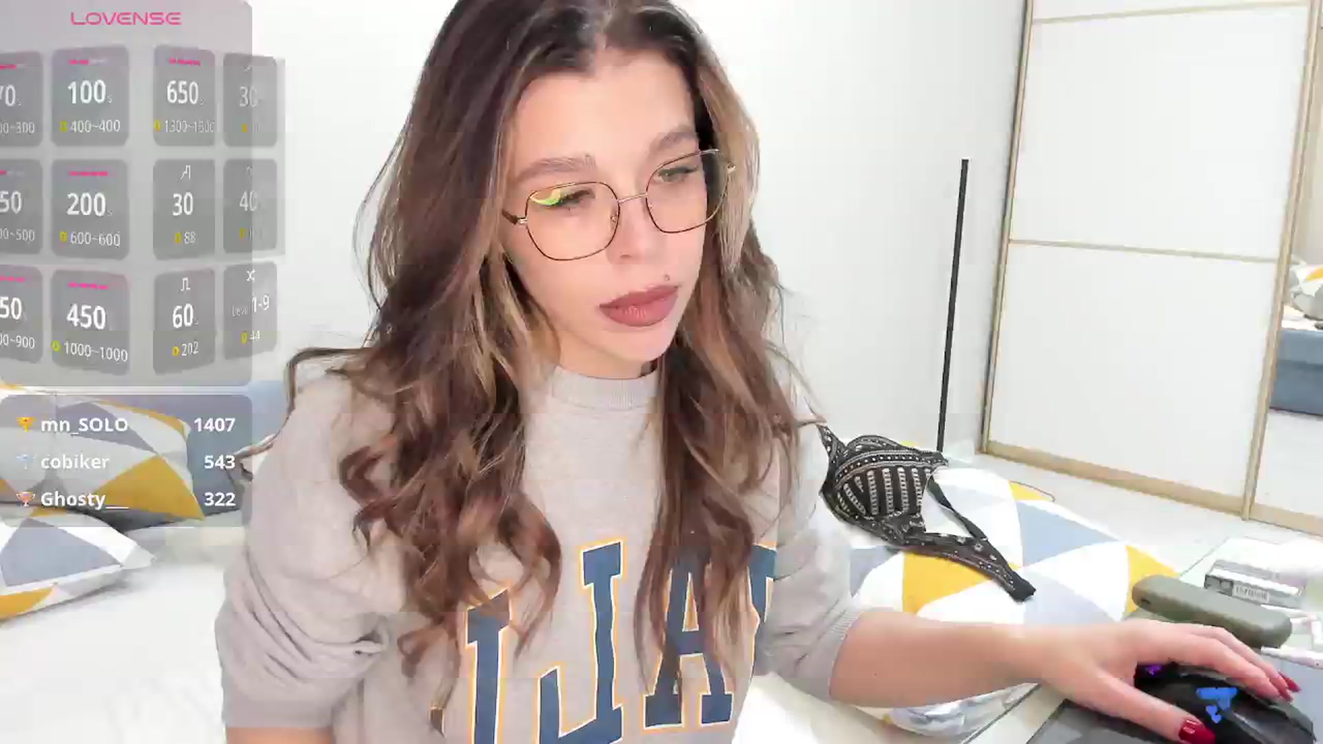 Gallery image thumbnail from Yoursoul_Mila's myfreecams stream on, 01/10/2026, 15:24 image 15 of 20