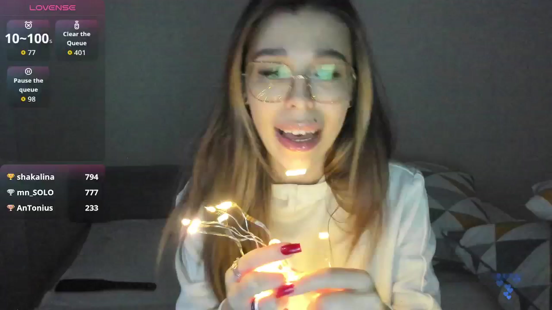 Gallery image thumbnail from Yoursoul_Mila's myfreecams stream on, 01/14/2026, 14:47 image 15 of 20