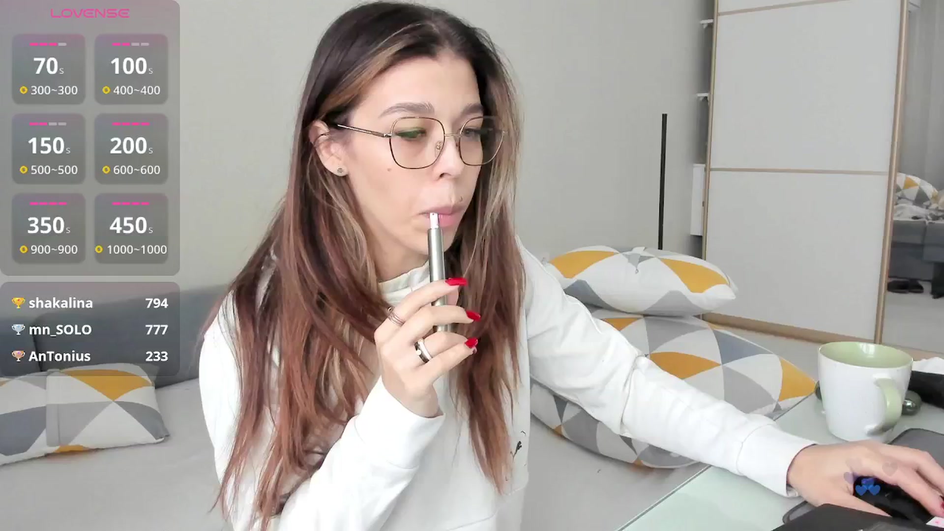 Gallery image thumbnail from Yoursoul_Mila's myfreecams stream on, 01/14/2026, 14:47 image 5 of 20