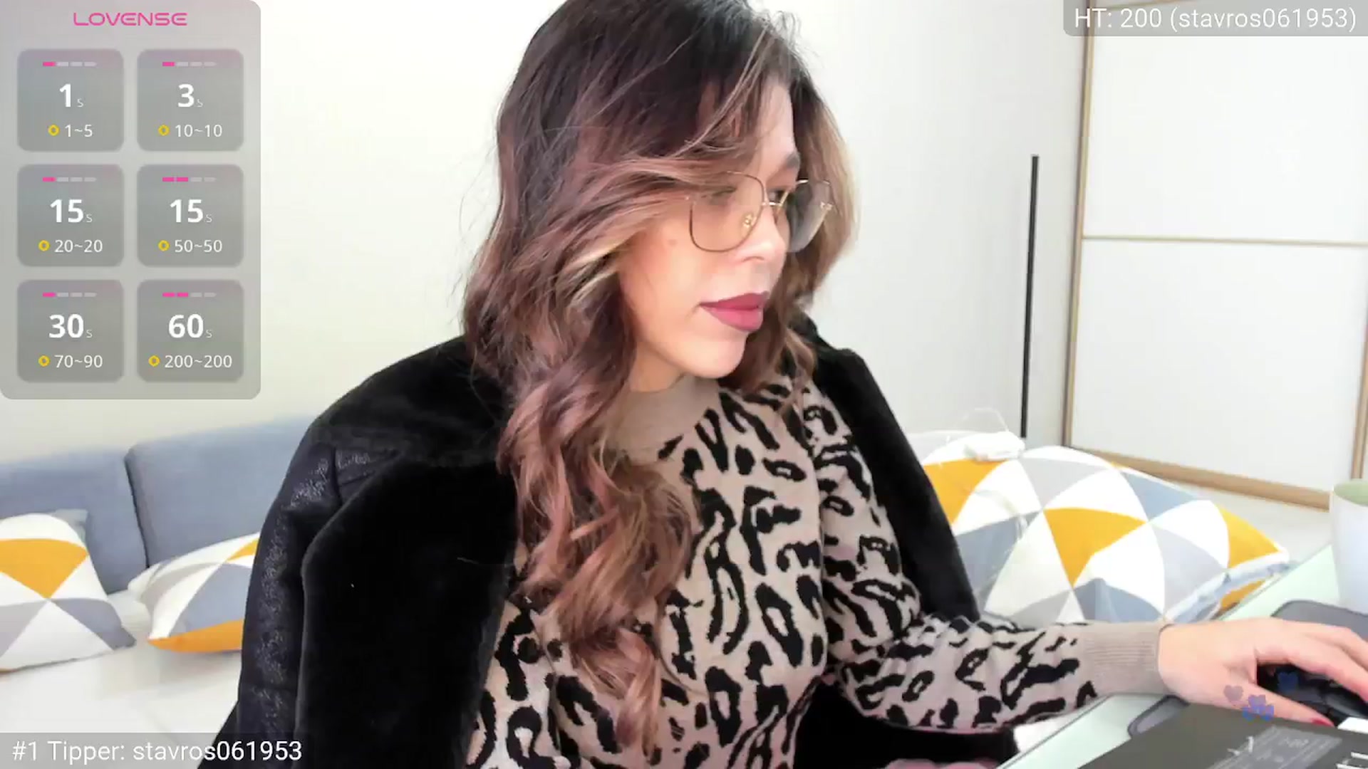 Gallery image thumbnail from Yoursoul_Mila's myfreecams stream on, 01/16/2026, 14:28 image 9 of 20