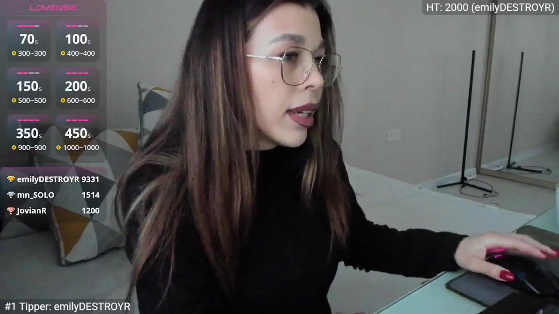 Gallery image thumbnail from Yoursoul_Mila's myfreecams stream on, 01/18/2026, 14:33 image 15 of 20