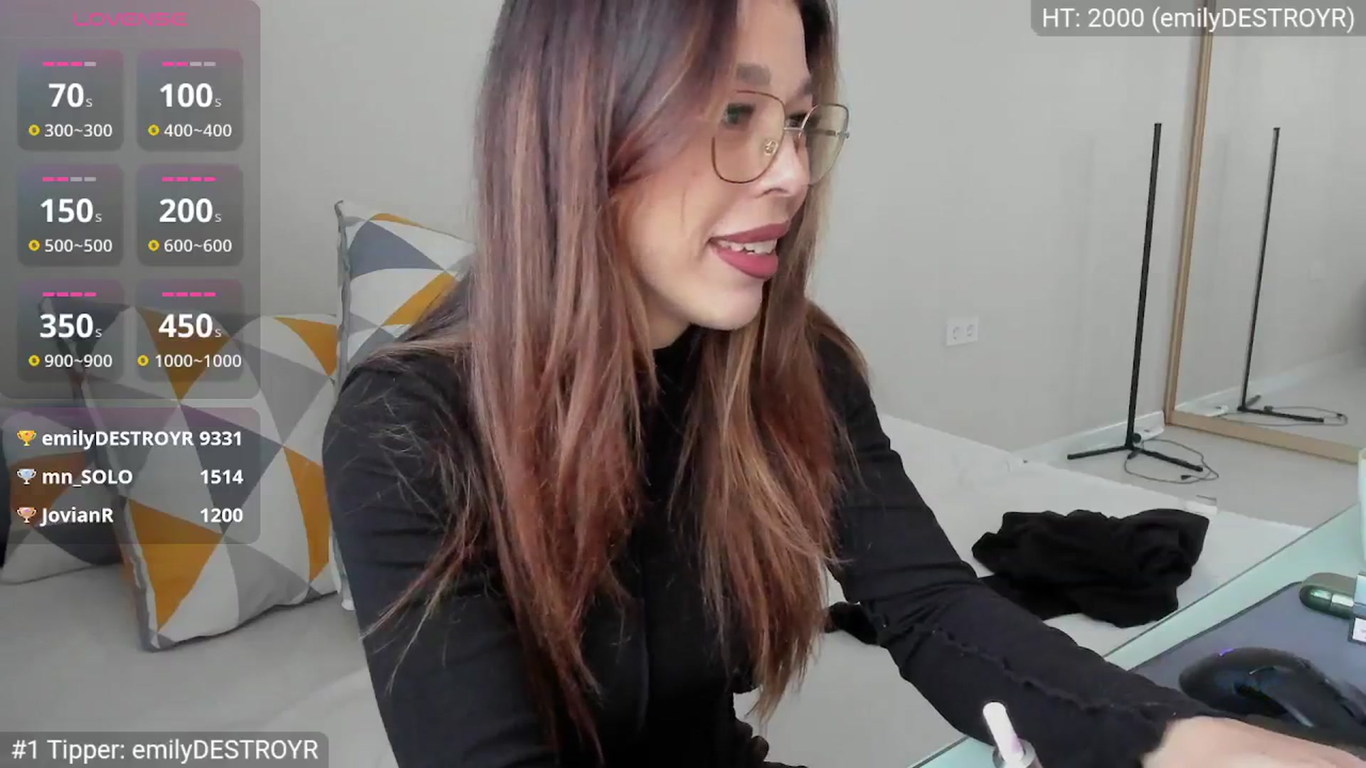 Gallery image thumbnail from Yoursoul_Mila's myfreecams stream on, 01/18/2026, 14:33 image 6 of 20