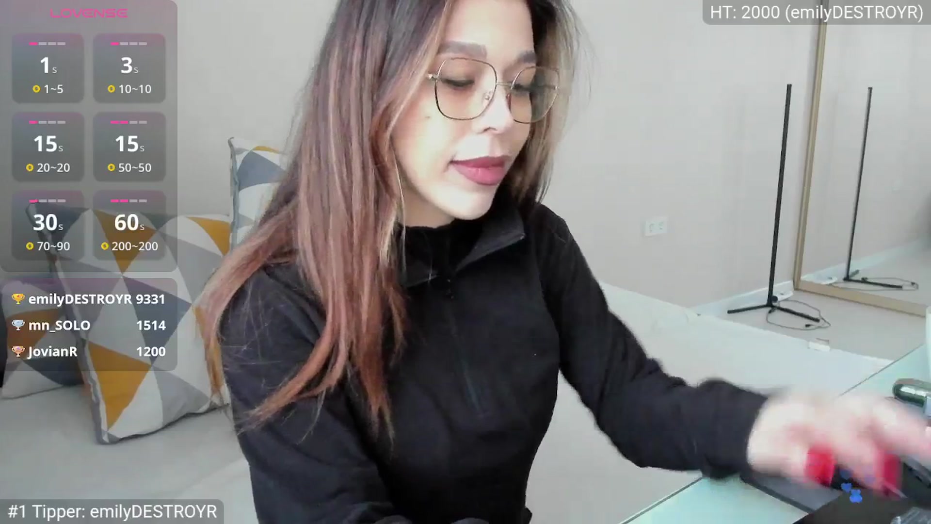 Gallery image thumbnail from Yoursoul_Mila's myfreecams stream on, 01/18/2026, 14:33 image 8 of 20